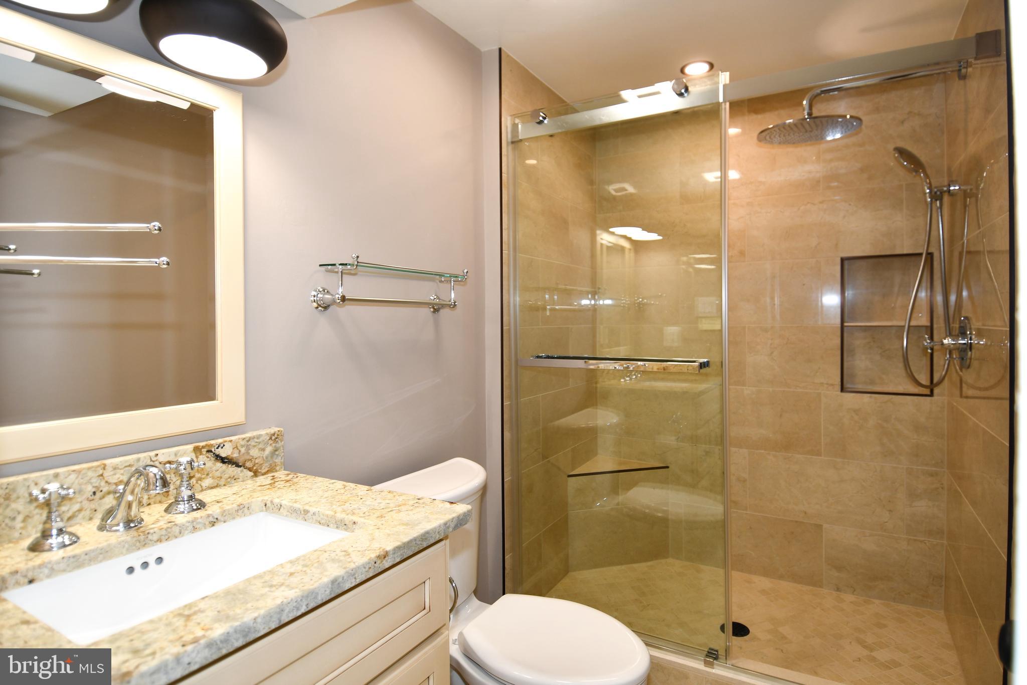 FAIR WOODS - Residential