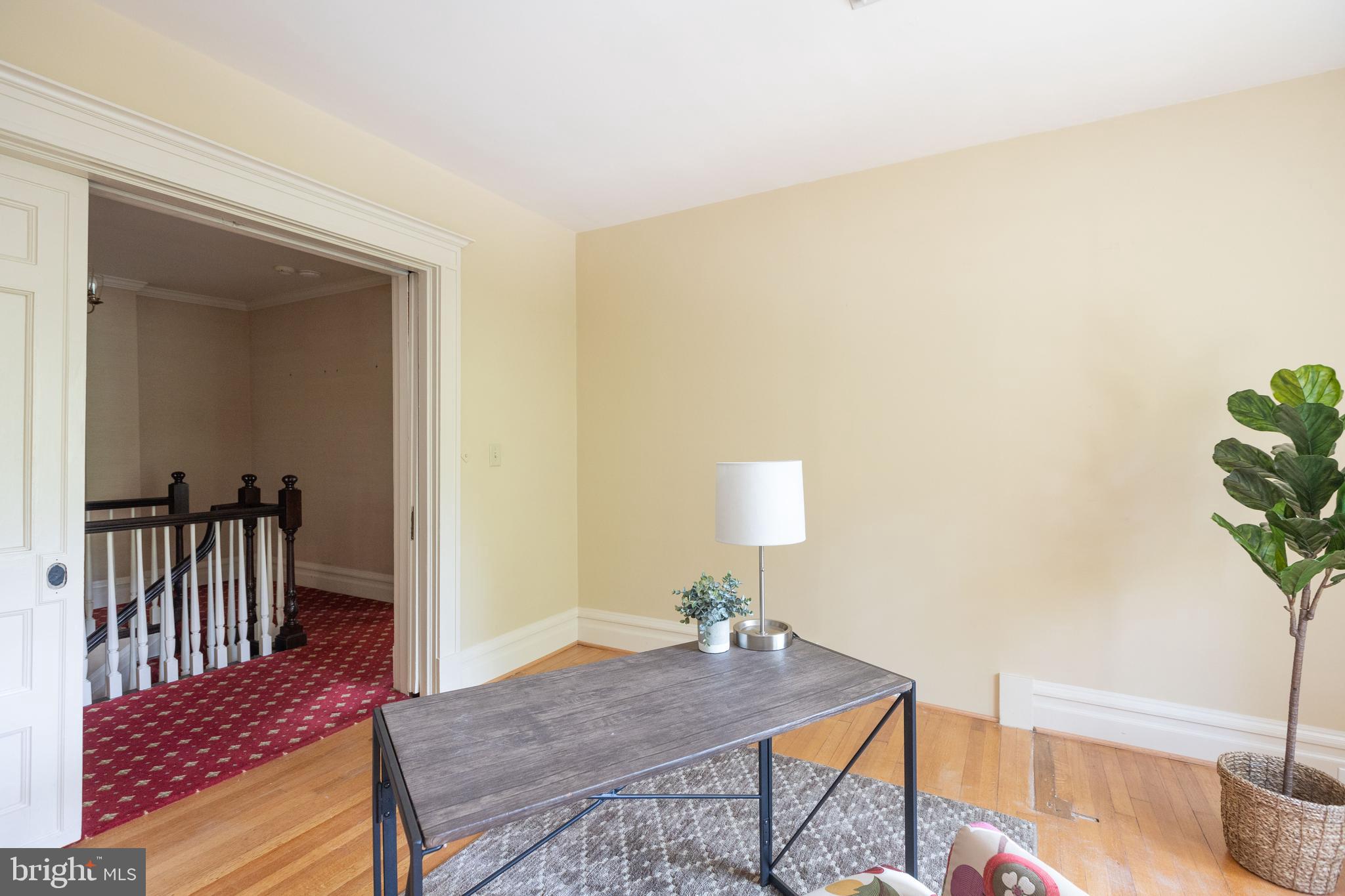 ROLAND PARK - Residential