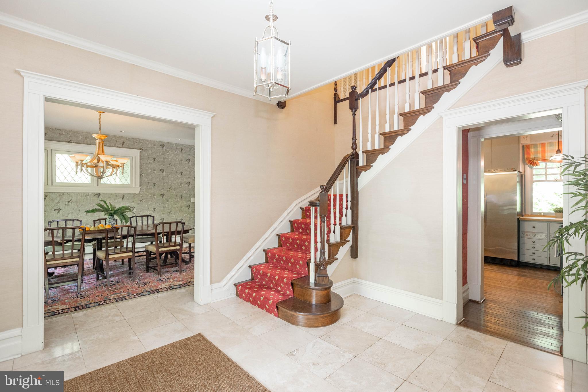 ROLAND PARK - Residential