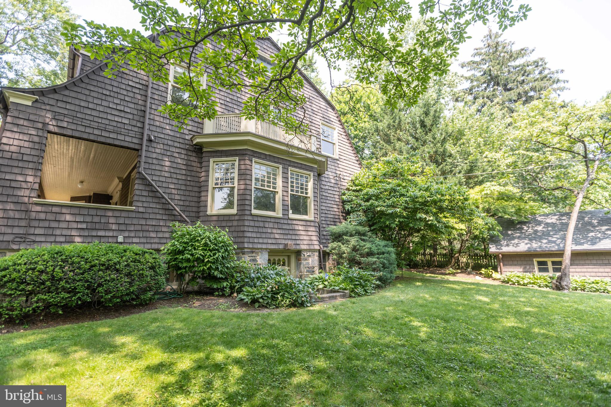 ROLAND PARK - Residential