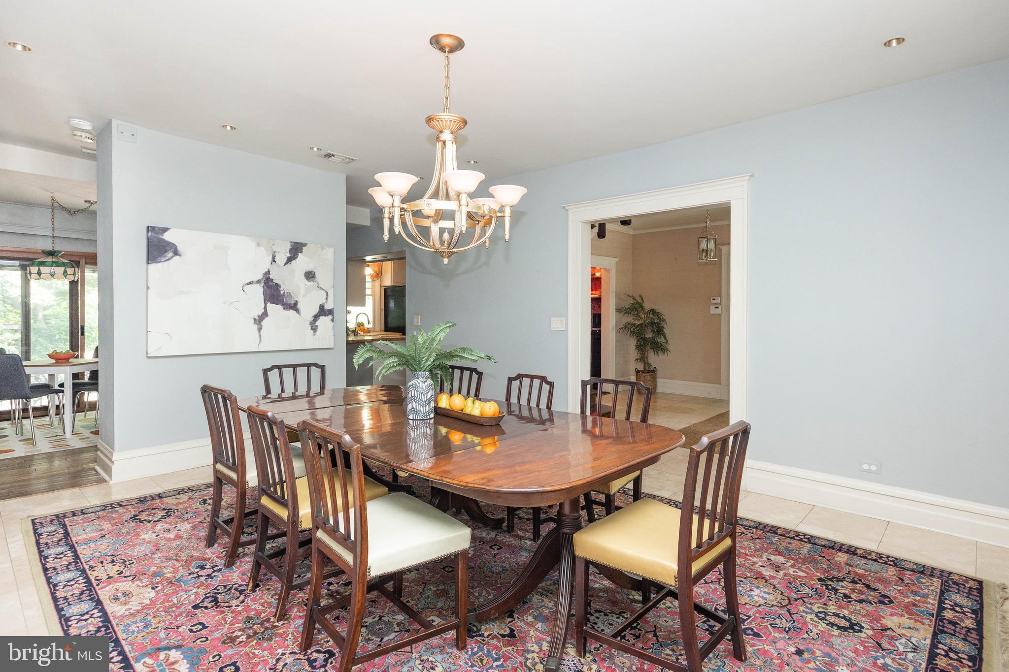 ROLAND PARK - Residential