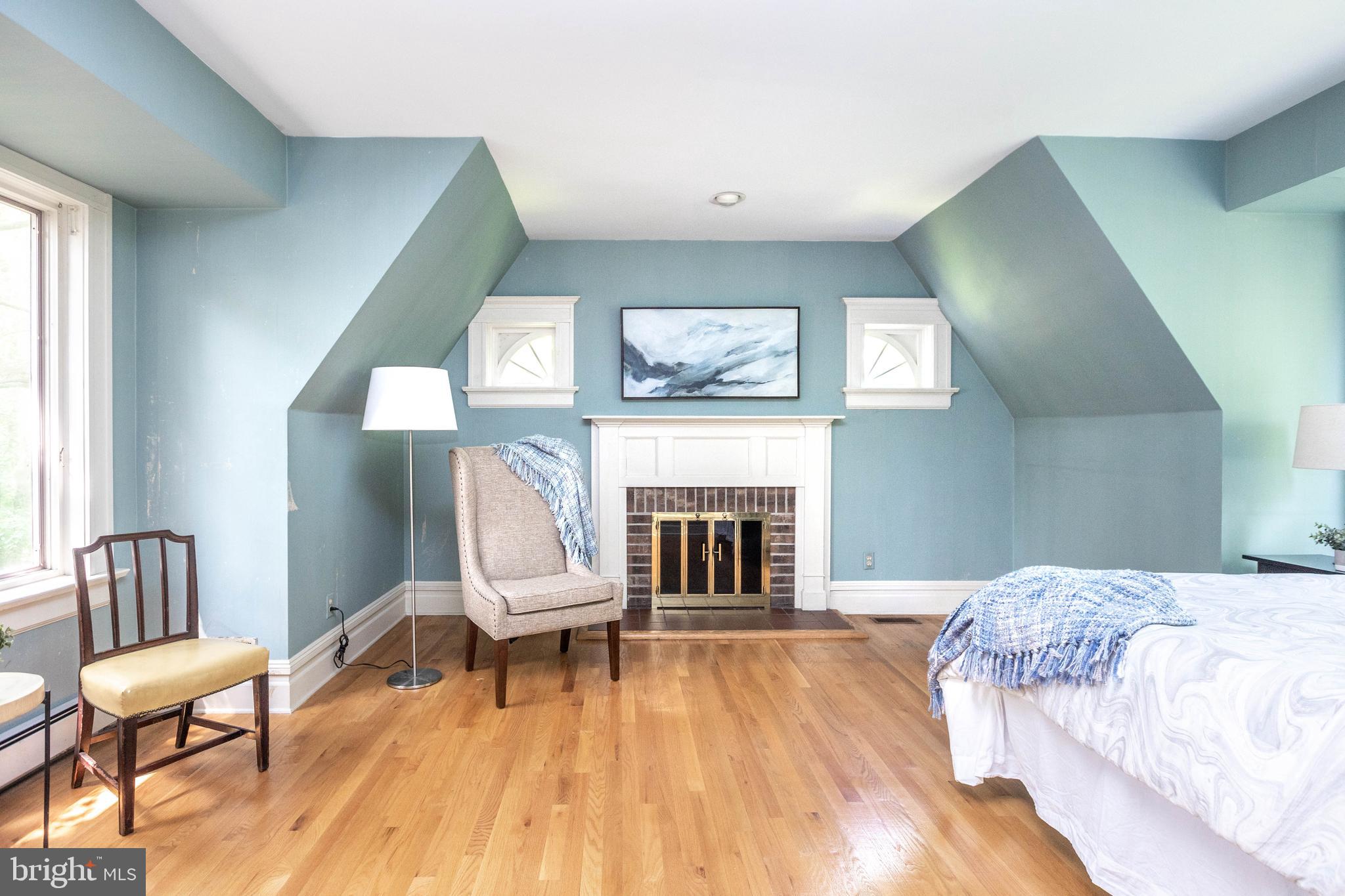 ROLAND PARK - Residential