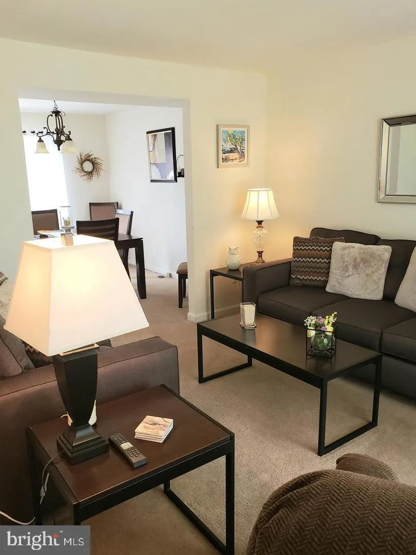 Woodbridge, Virginia 22192, United States, 3 Bedrooms Bedrooms, ,3 BathroomsBathrooms,Residential,Pending,3624