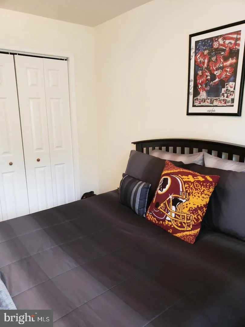 Woodbridge, Virginia 22192, United States, 3 Bedrooms Bedrooms, ,3 BathroomsBathrooms,Residential,Pending,3624