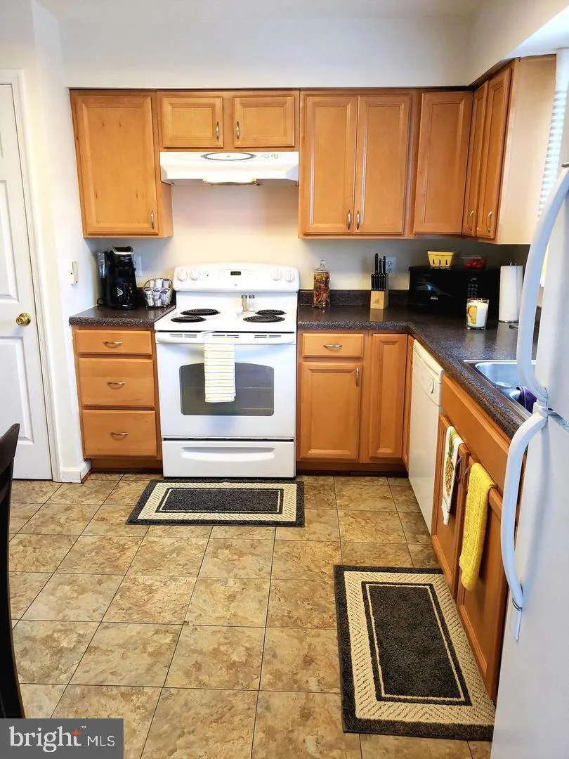 Woodbridge, Virginia 22192, United States, 3 Bedrooms Bedrooms, ,3 BathroomsBathrooms,Residential,Pending,3624