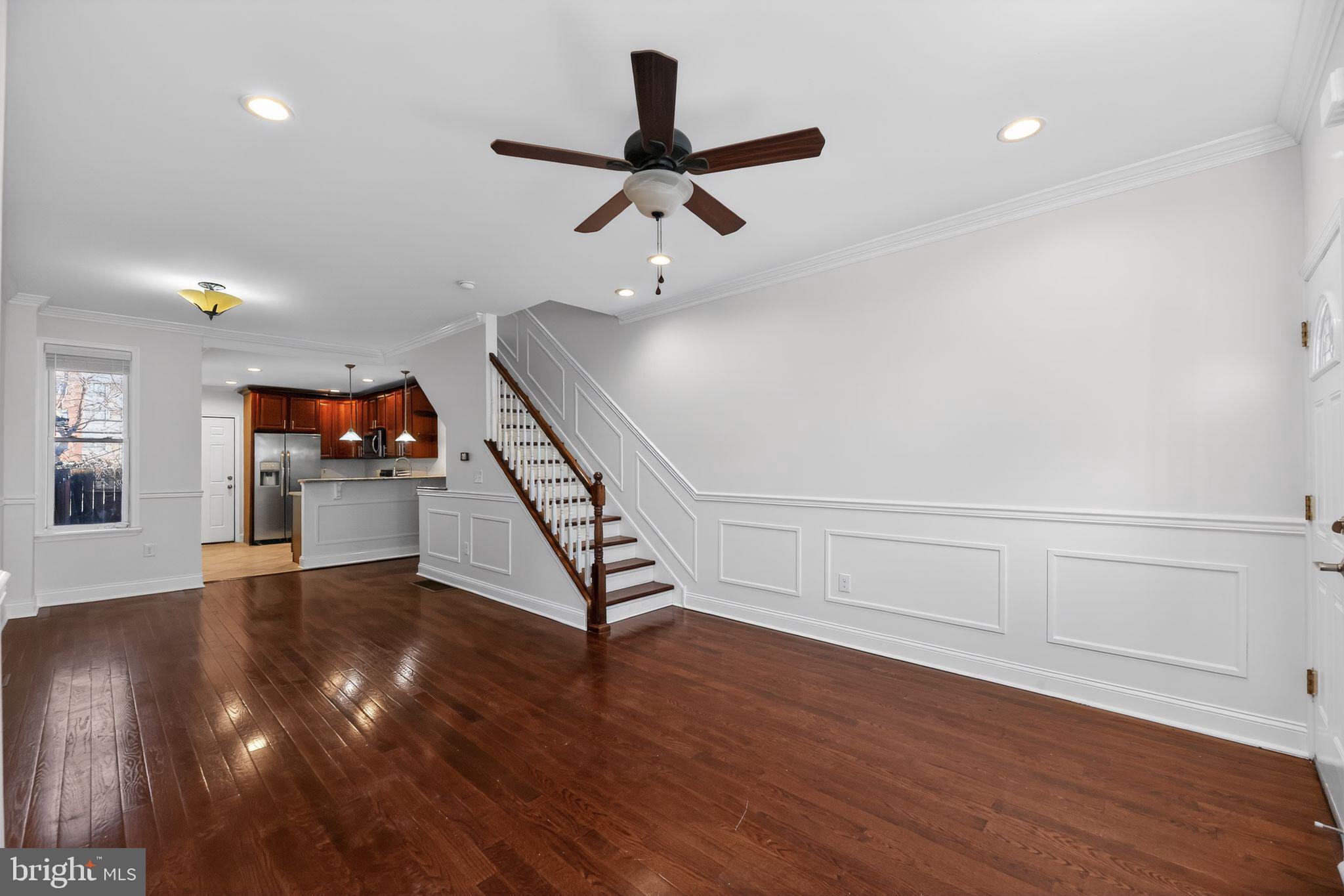 2413 N CARLISLE STREET