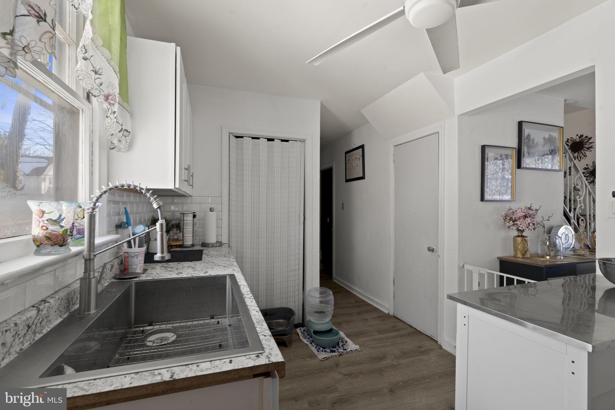 NORTH HILLS - Residential