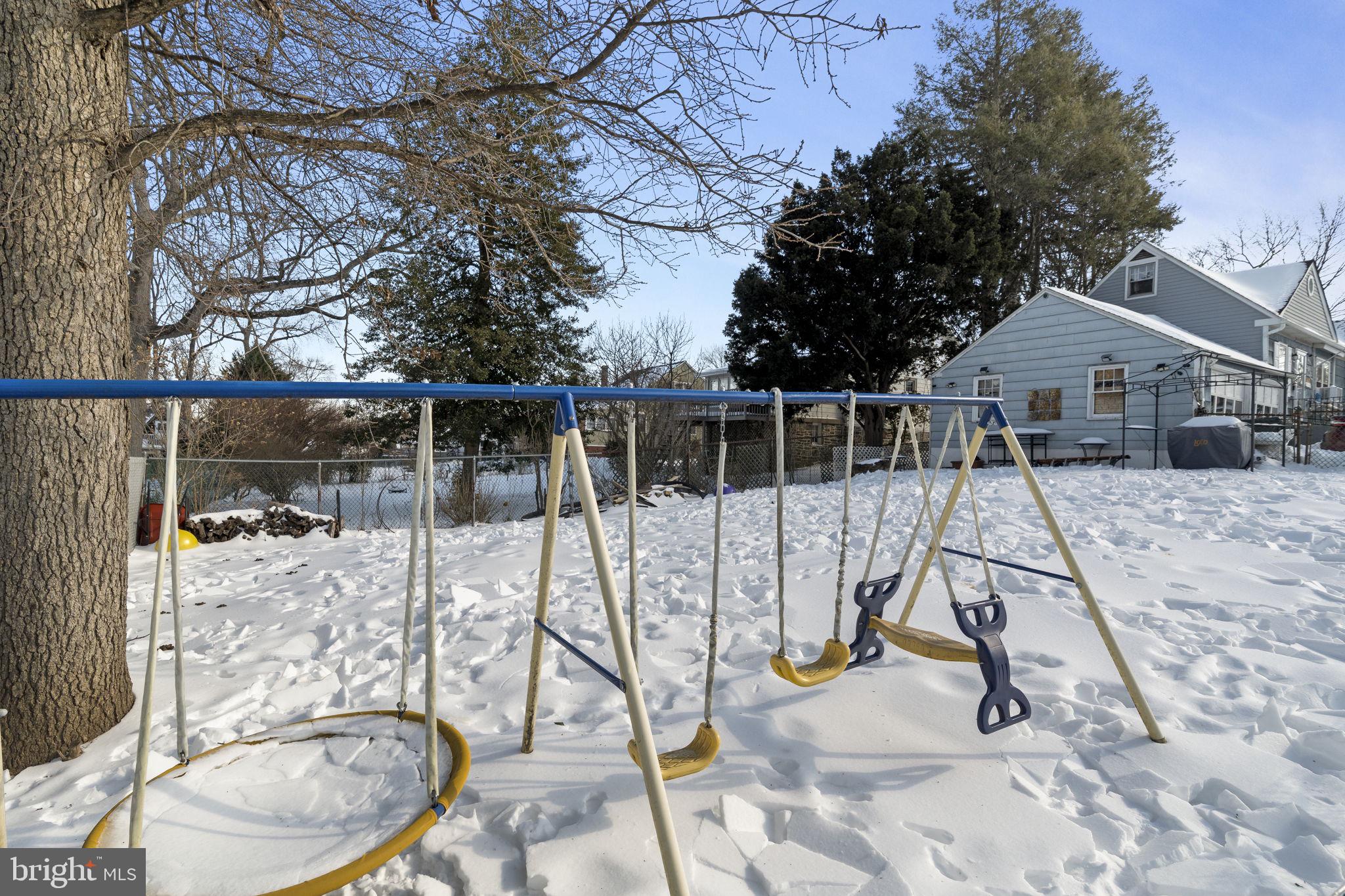 NORTH HILLS - Residential