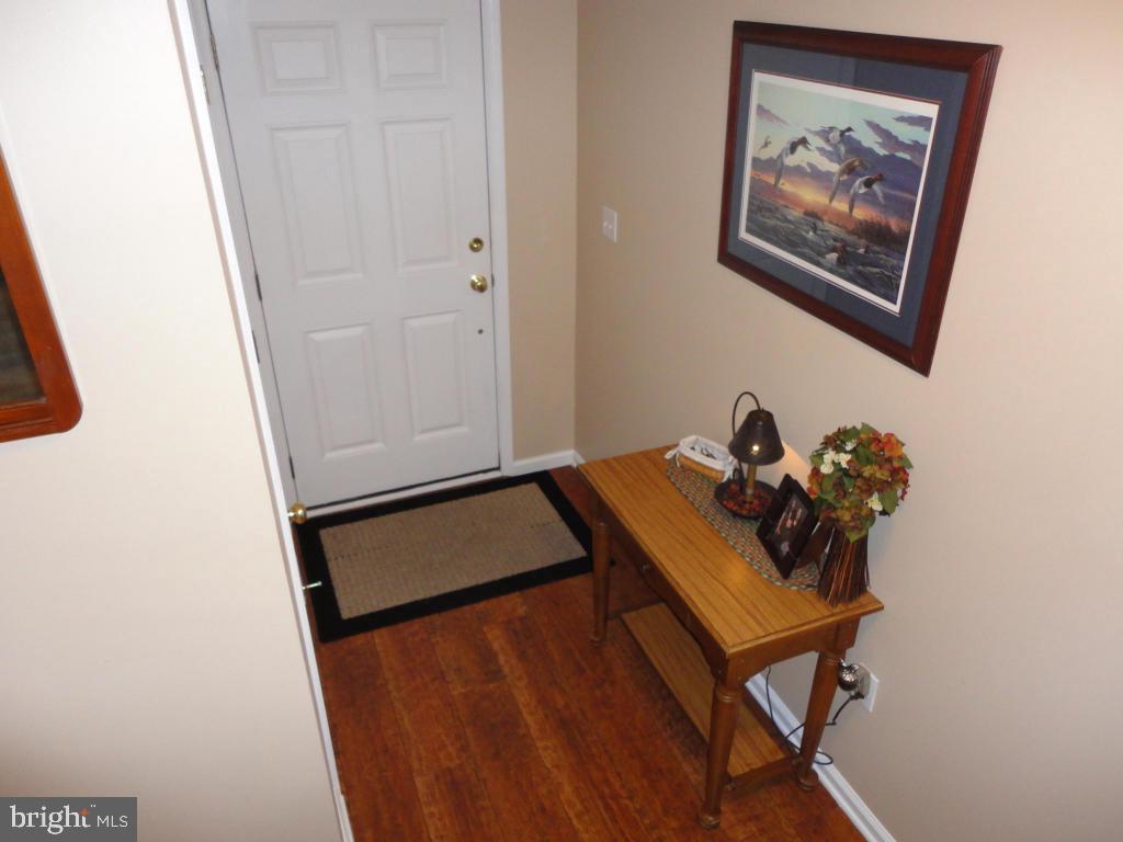 MANOR OAKS - Residential