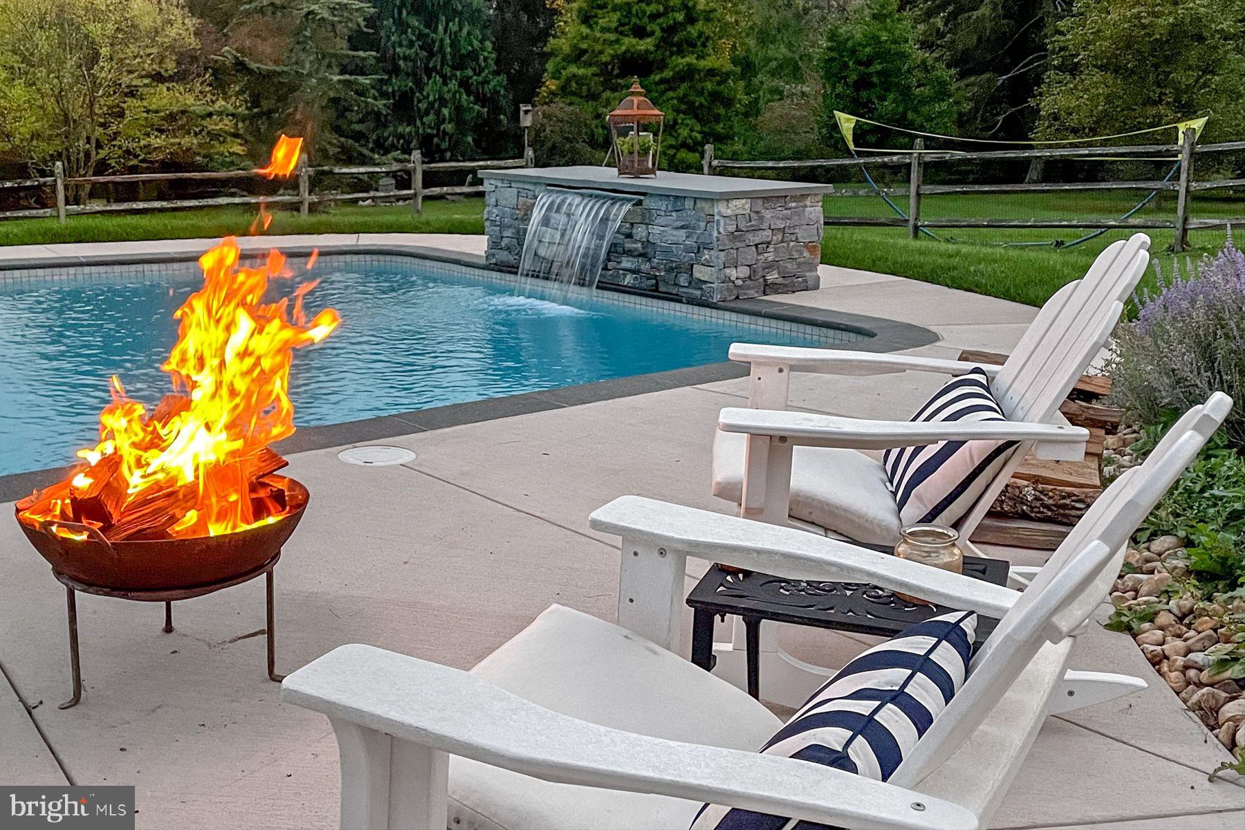 FORT WASHINGTON - Residential