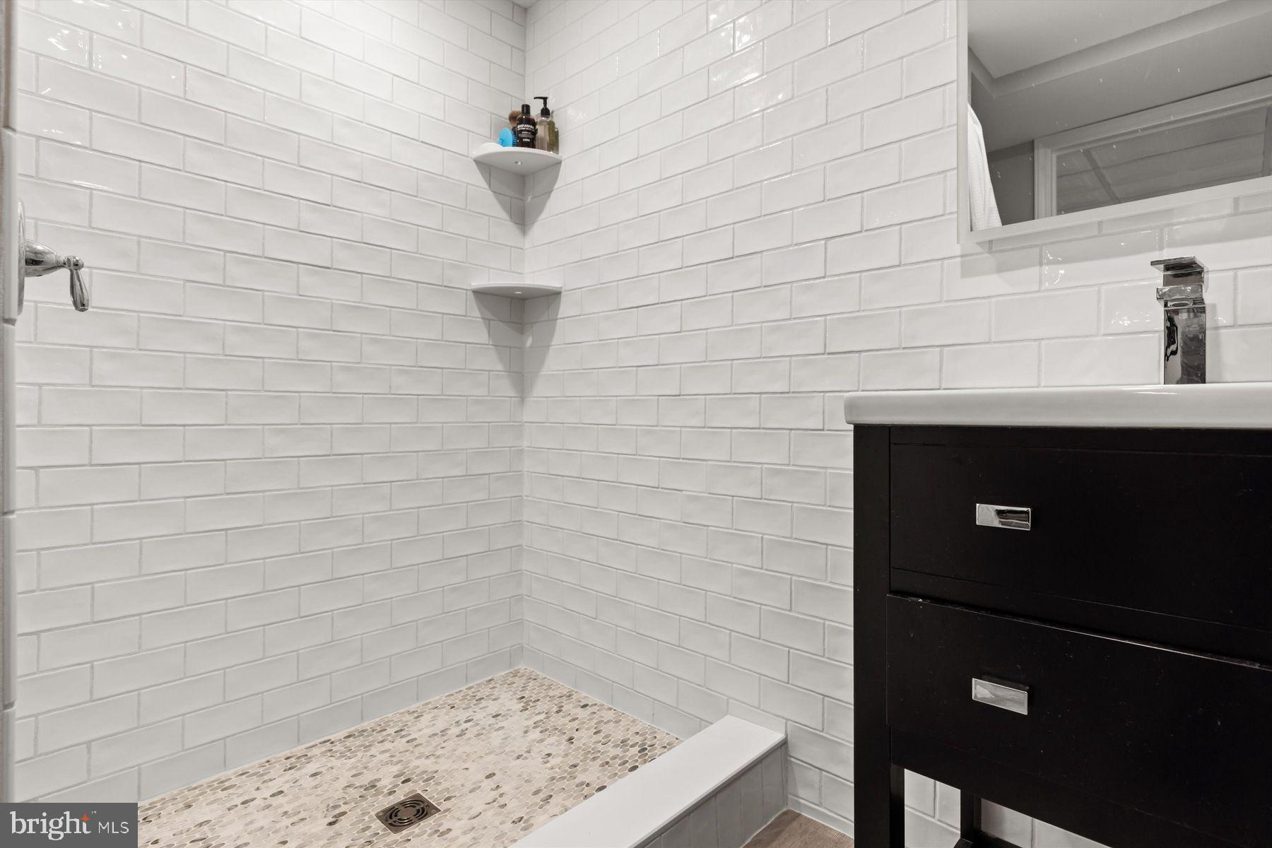 FORT WASHINGTON - Residential