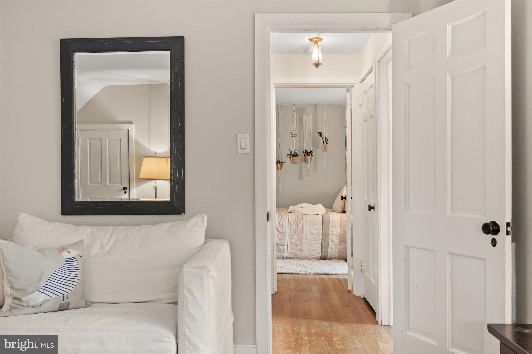 FORT WASHINGTON - Residential