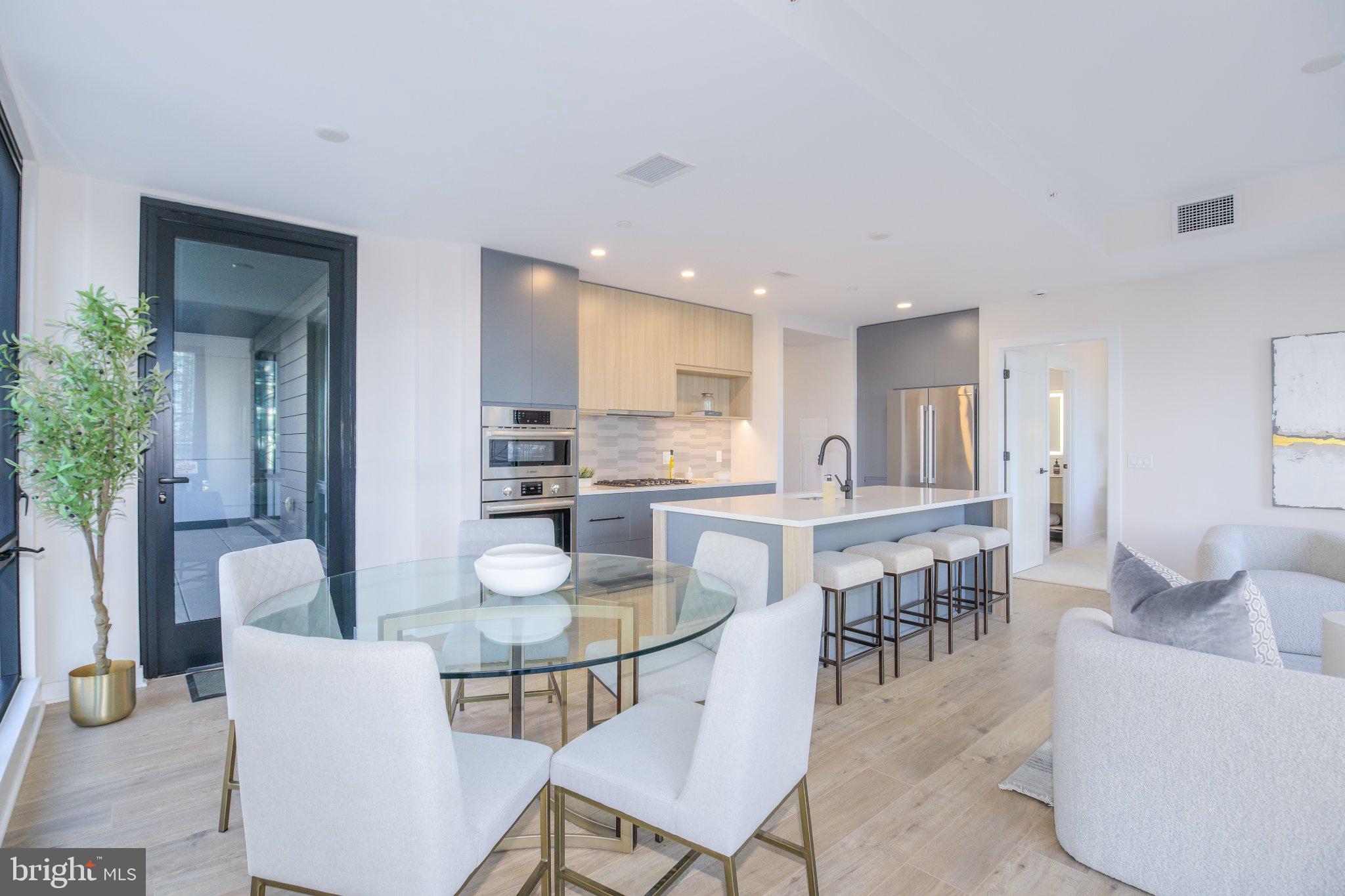 255 W. FALLS STATION BOULEVARD 206
