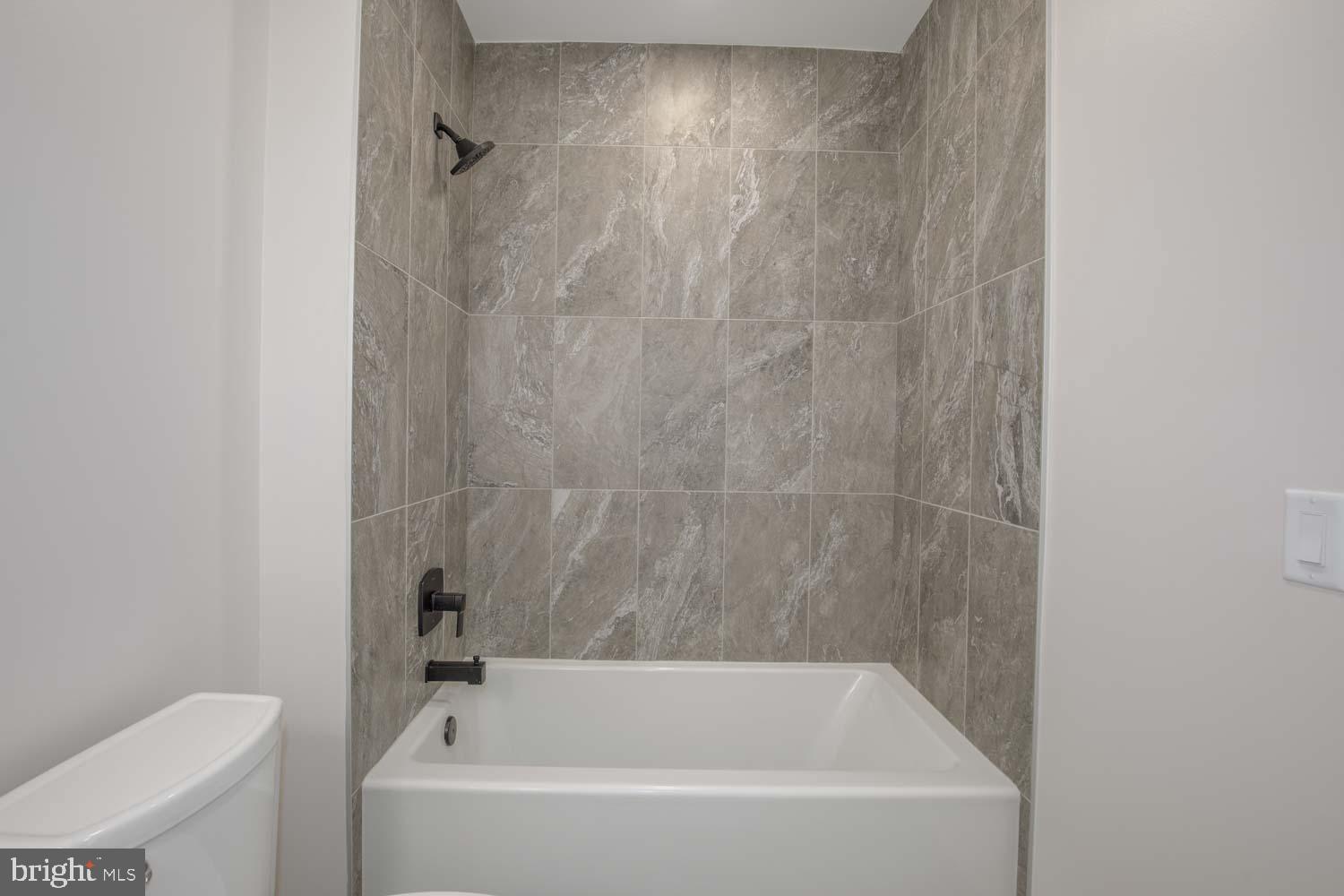 FALLS CHURCH CITY - Residential