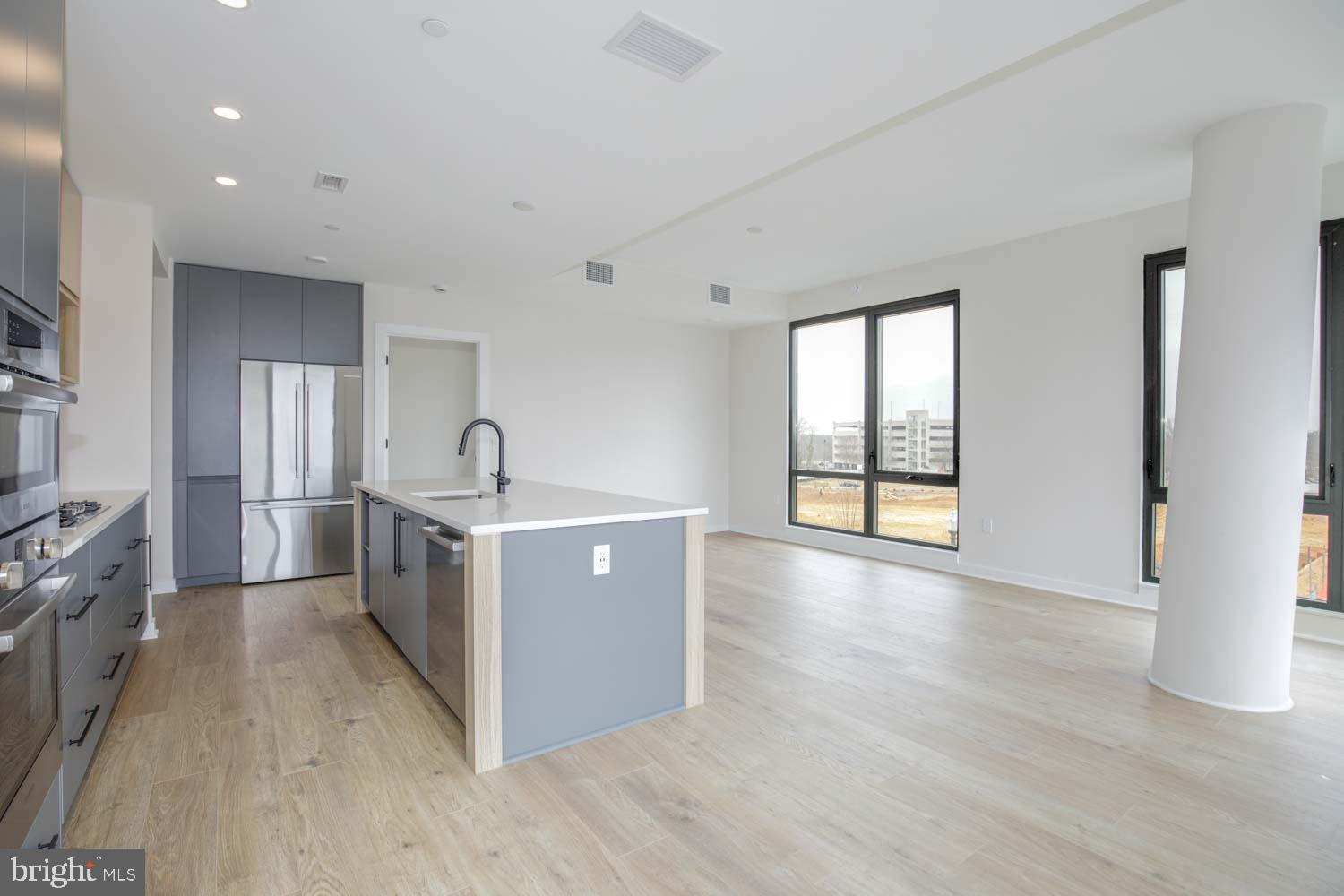 FALLS CHURCH CITY - Residential