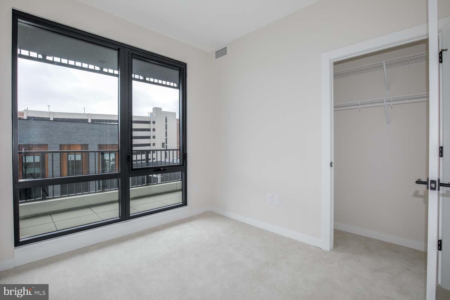 FALLS CHURCH CITY - Residential