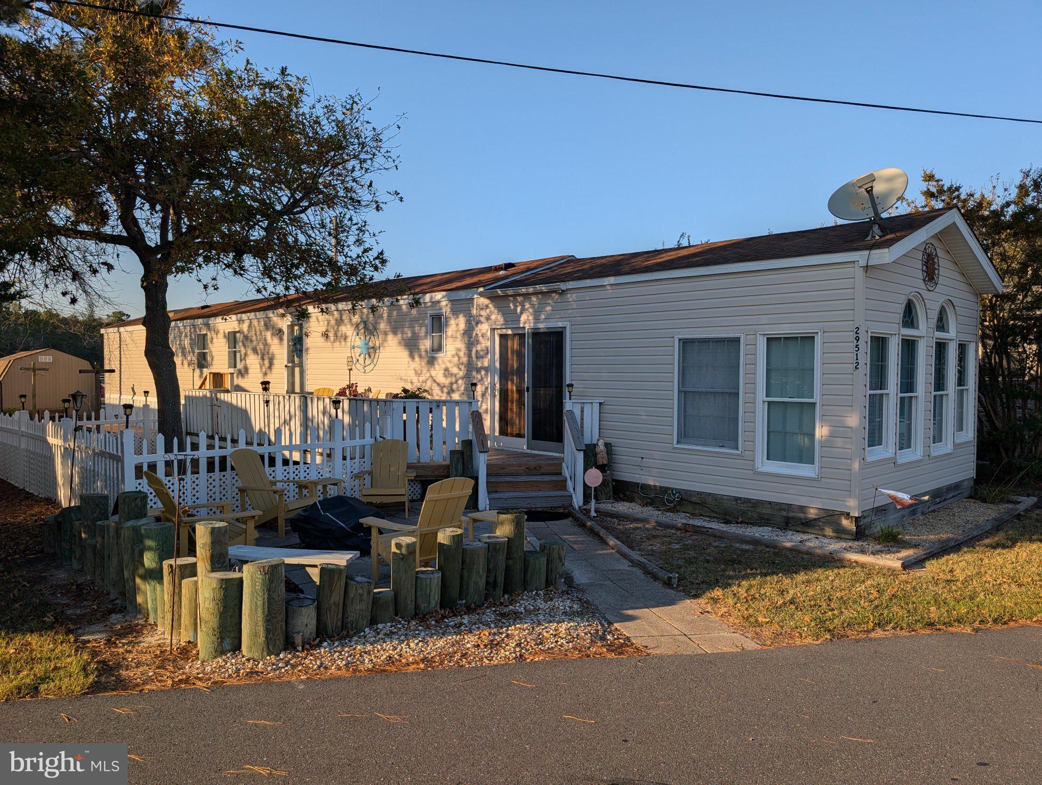 29512 SALT MARSH LOOP 48056