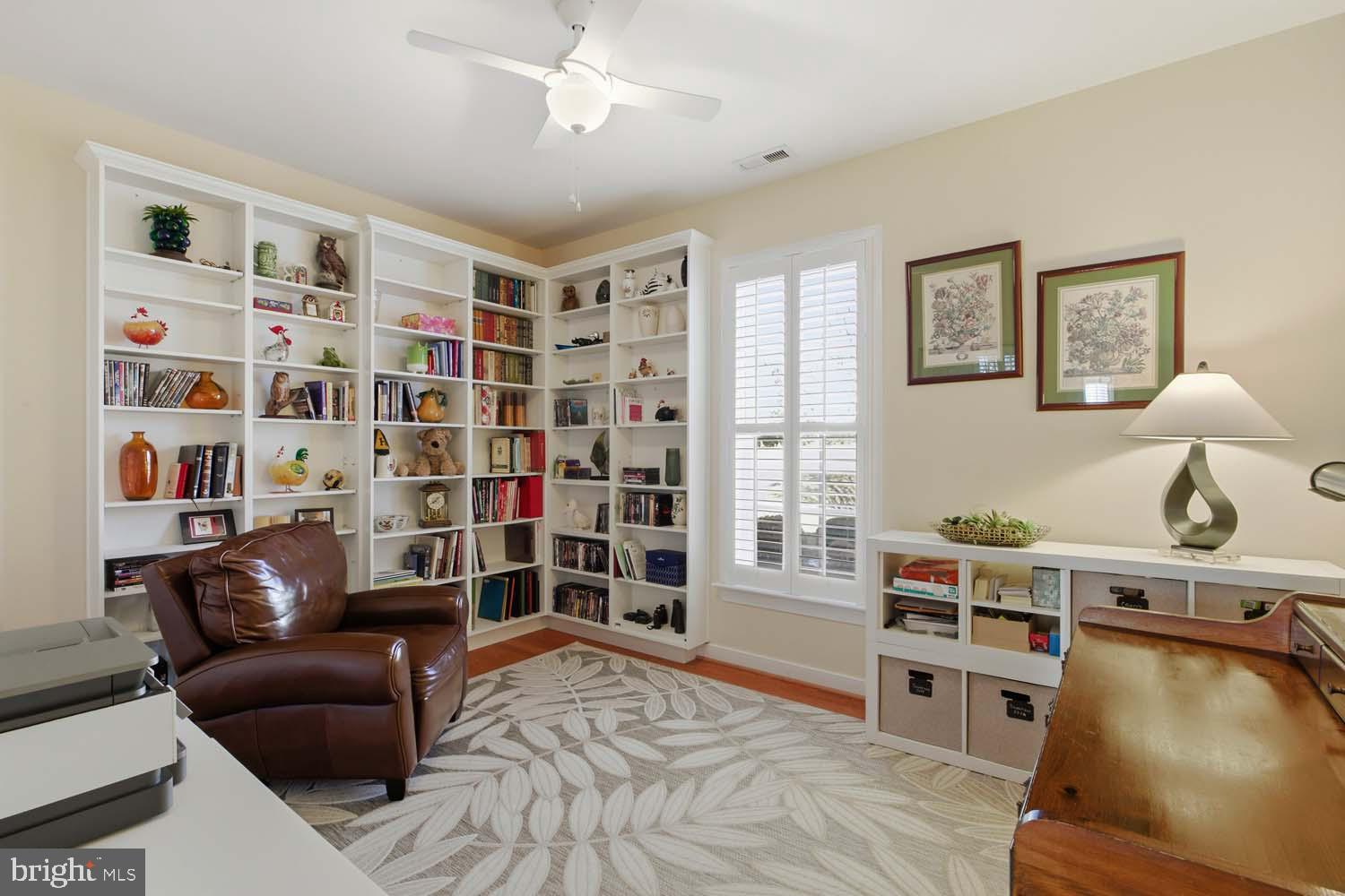 HILLS QUARTER - Residential