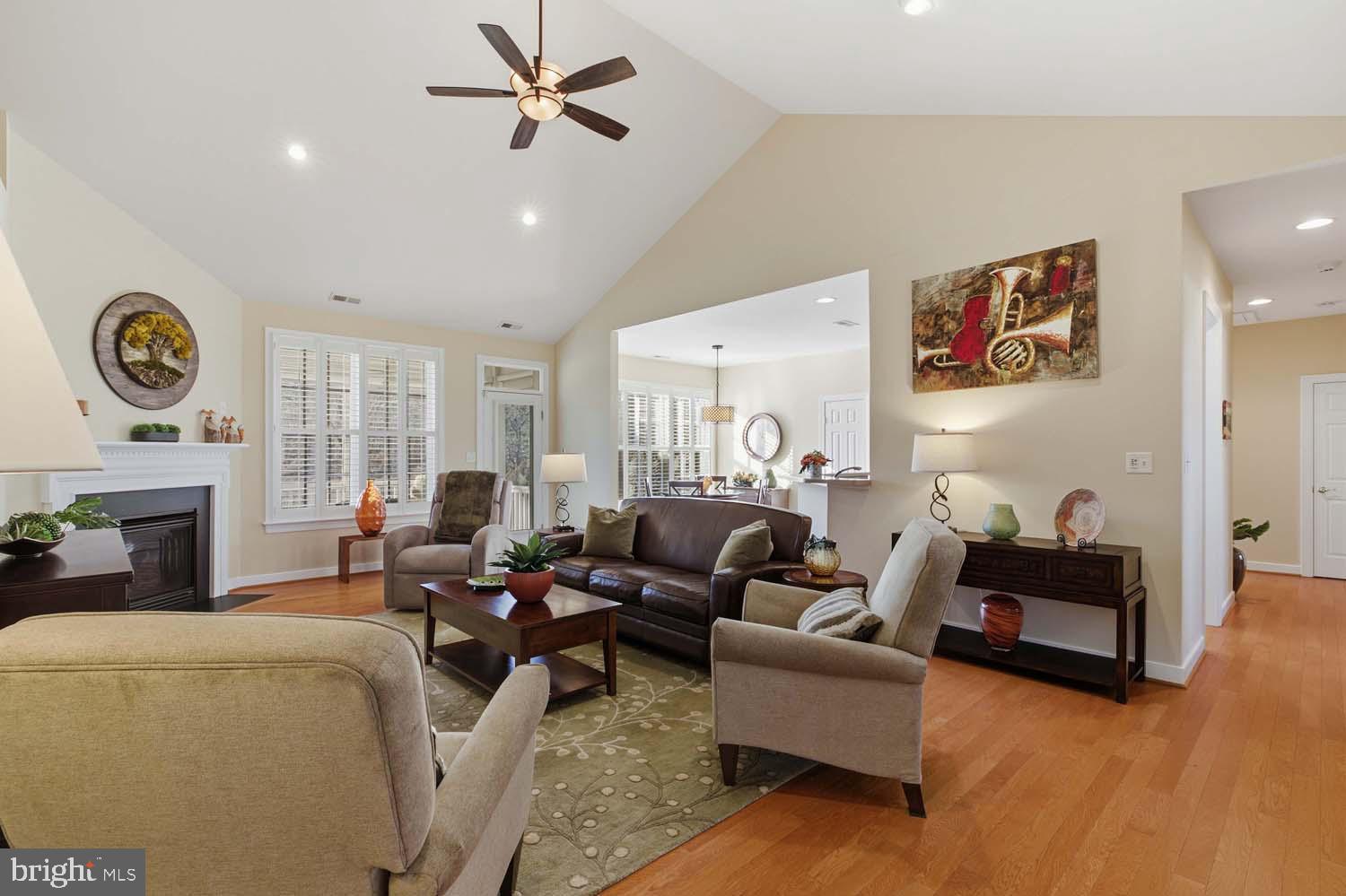 HILLS QUARTER - Residential