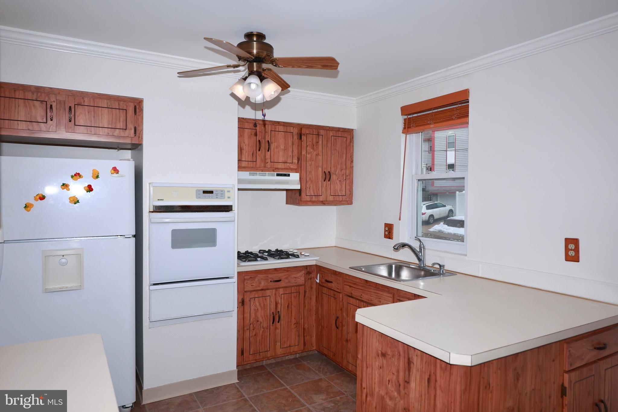 PHILADELPHIA (NORTHEAST) - Residential