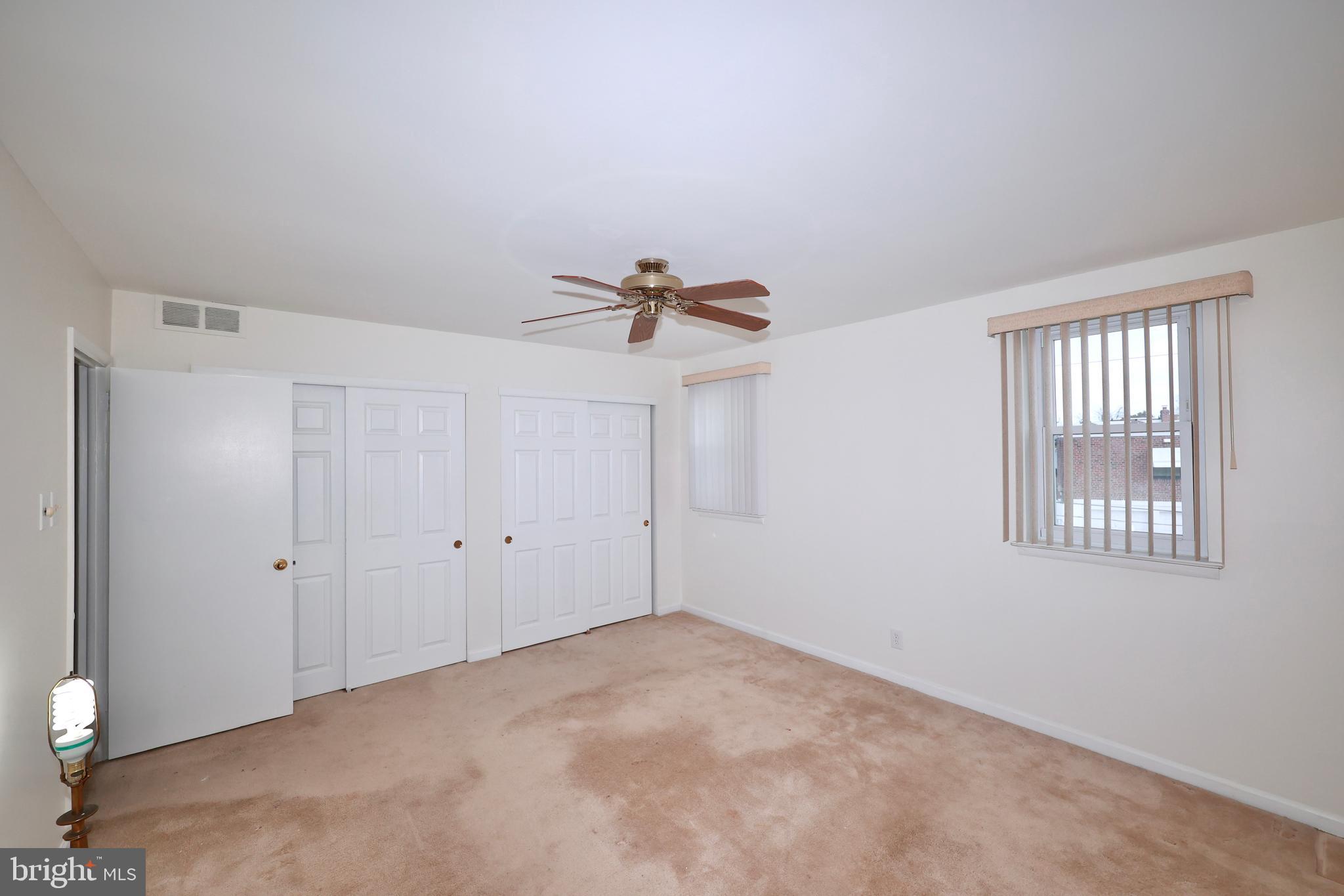 PHILADELPHIA (NORTHEAST) - Residential