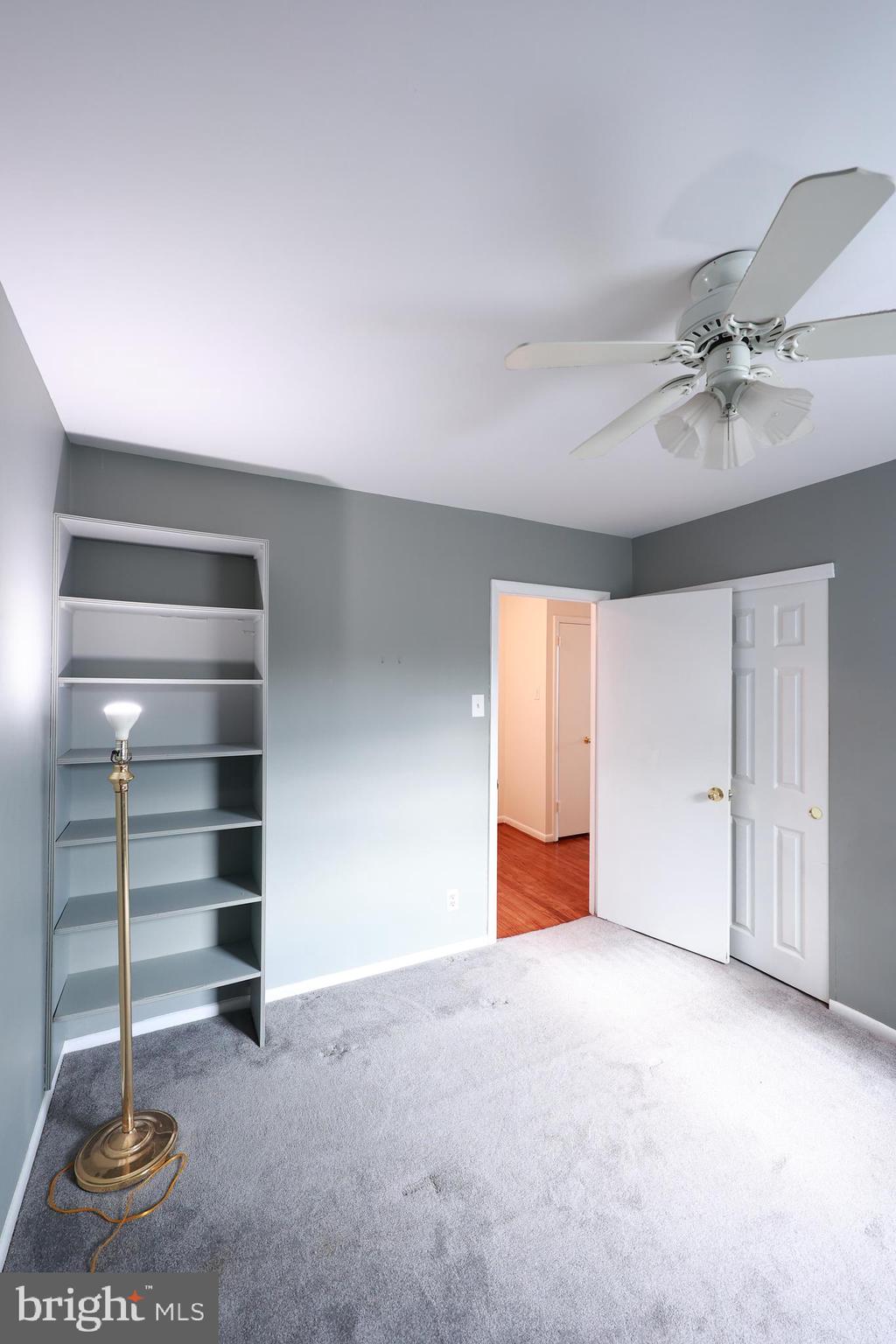 PHILADELPHIA (NORTHEAST) - Residential