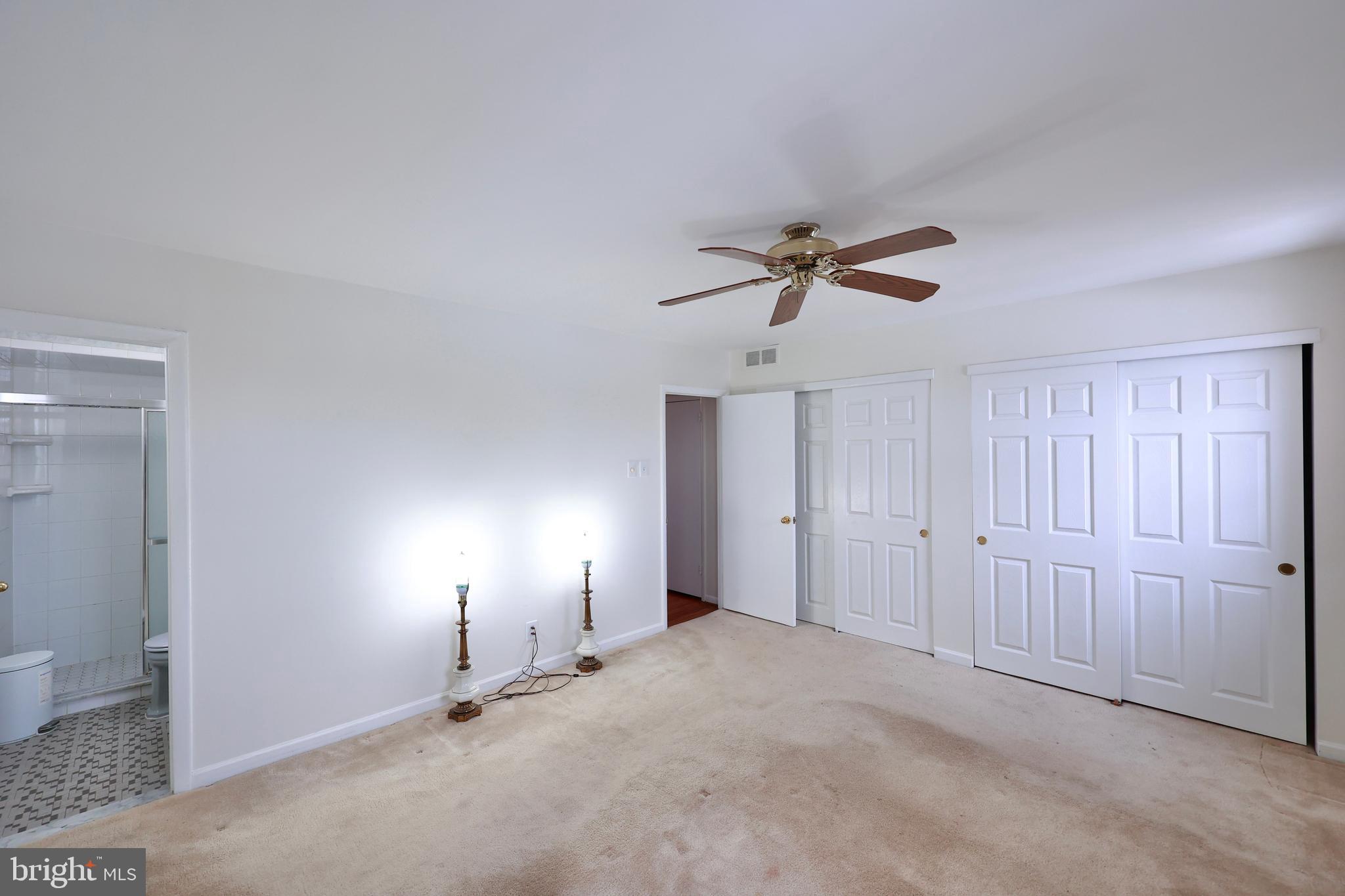 PHILADELPHIA (NORTHEAST) - Residential