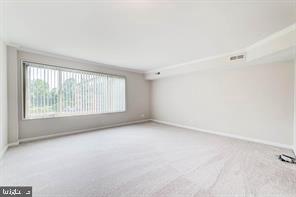 MAIN STREET GREEN - Residential Lease