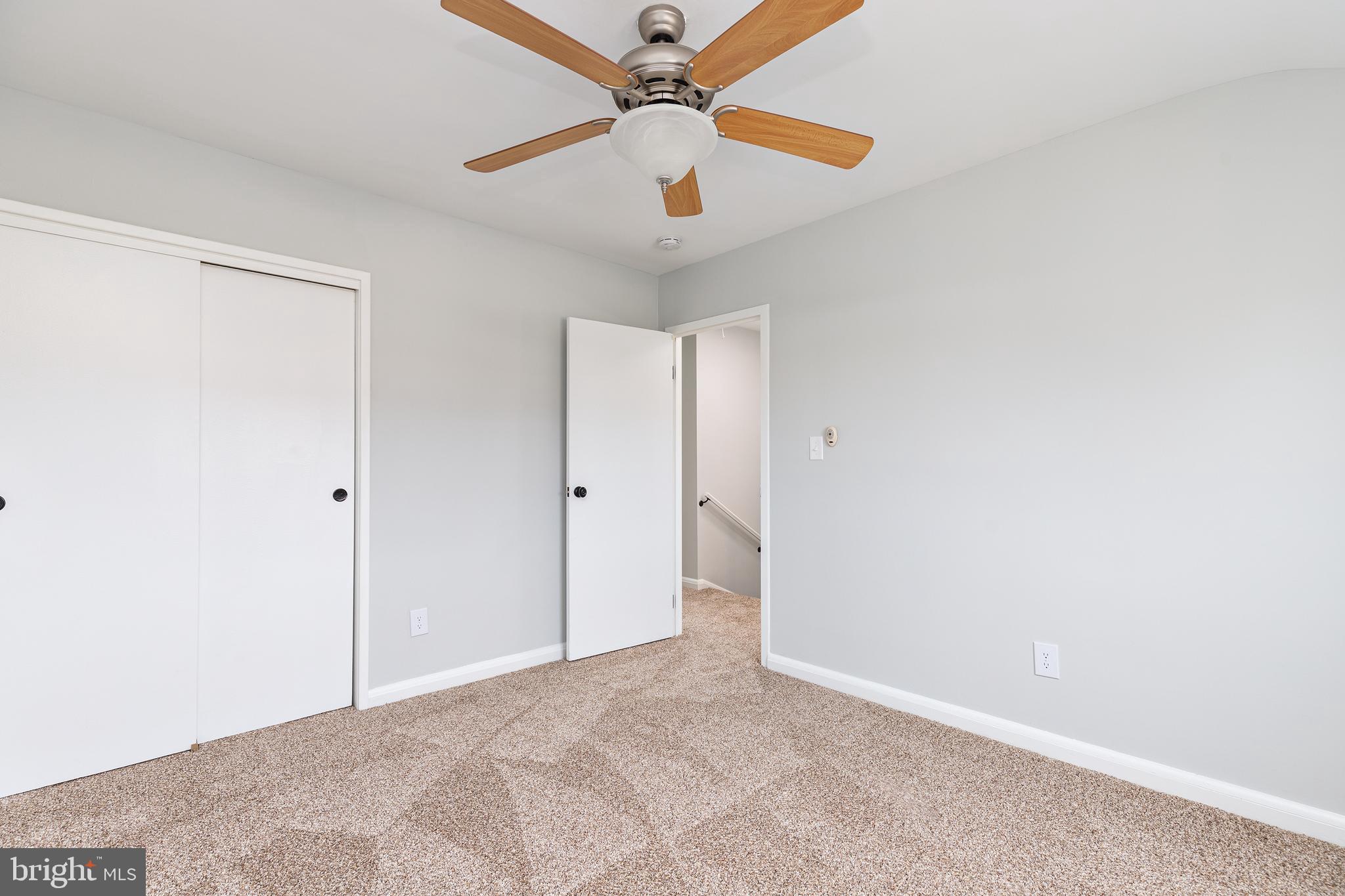 CHARLESMONT - Residential