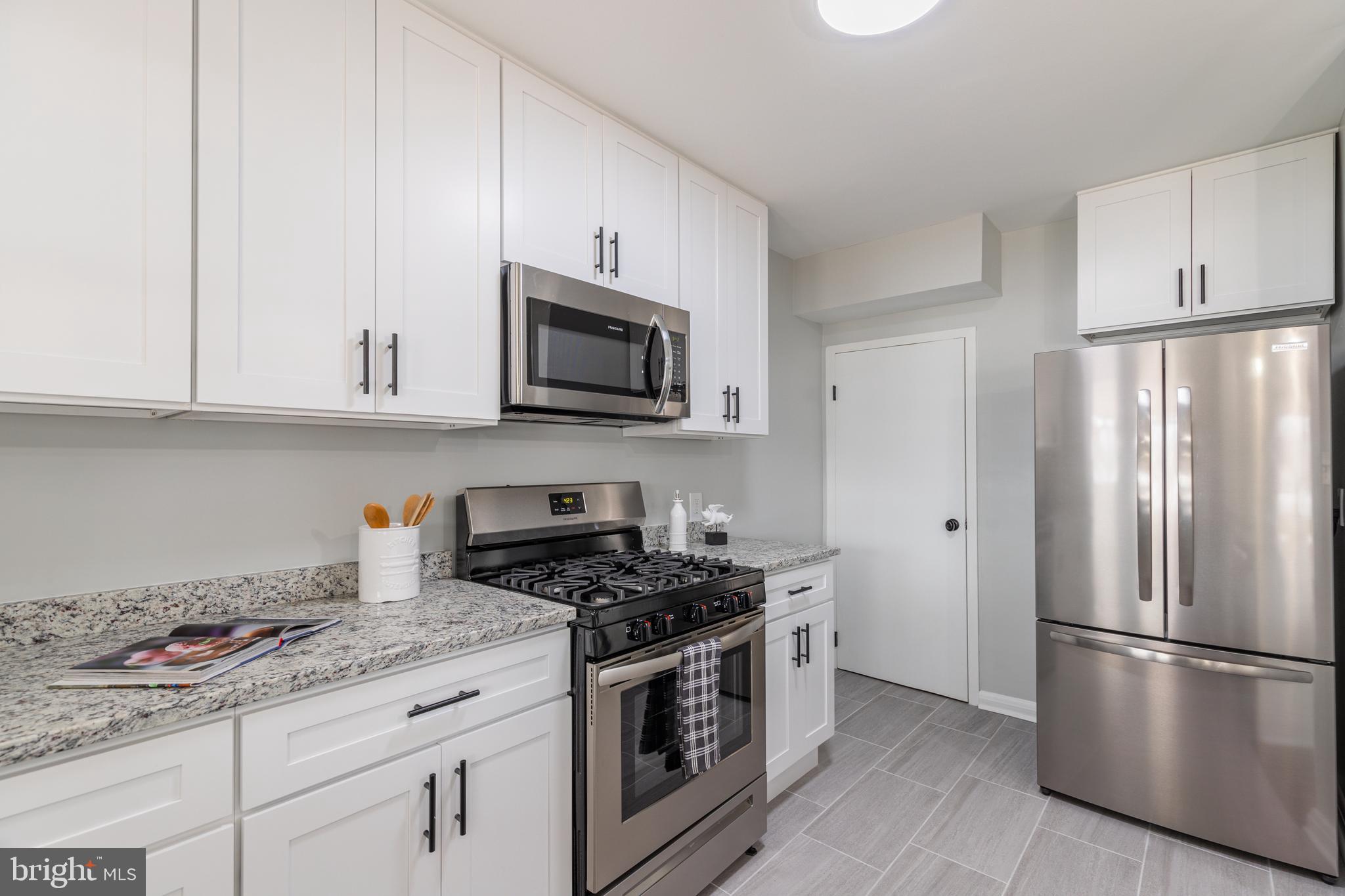 CHARLESMONT - Residential