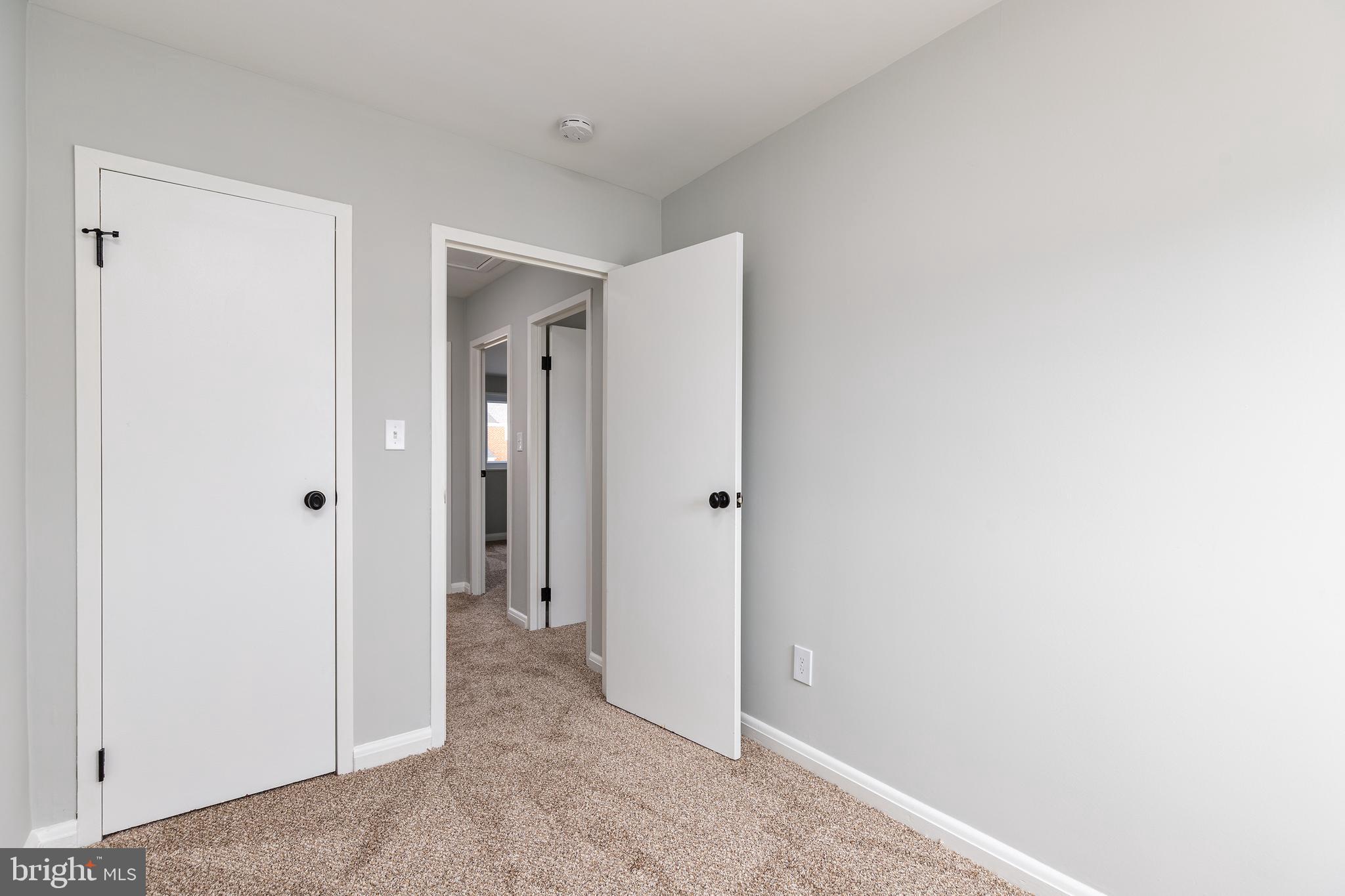 CHARLESMONT - Residential