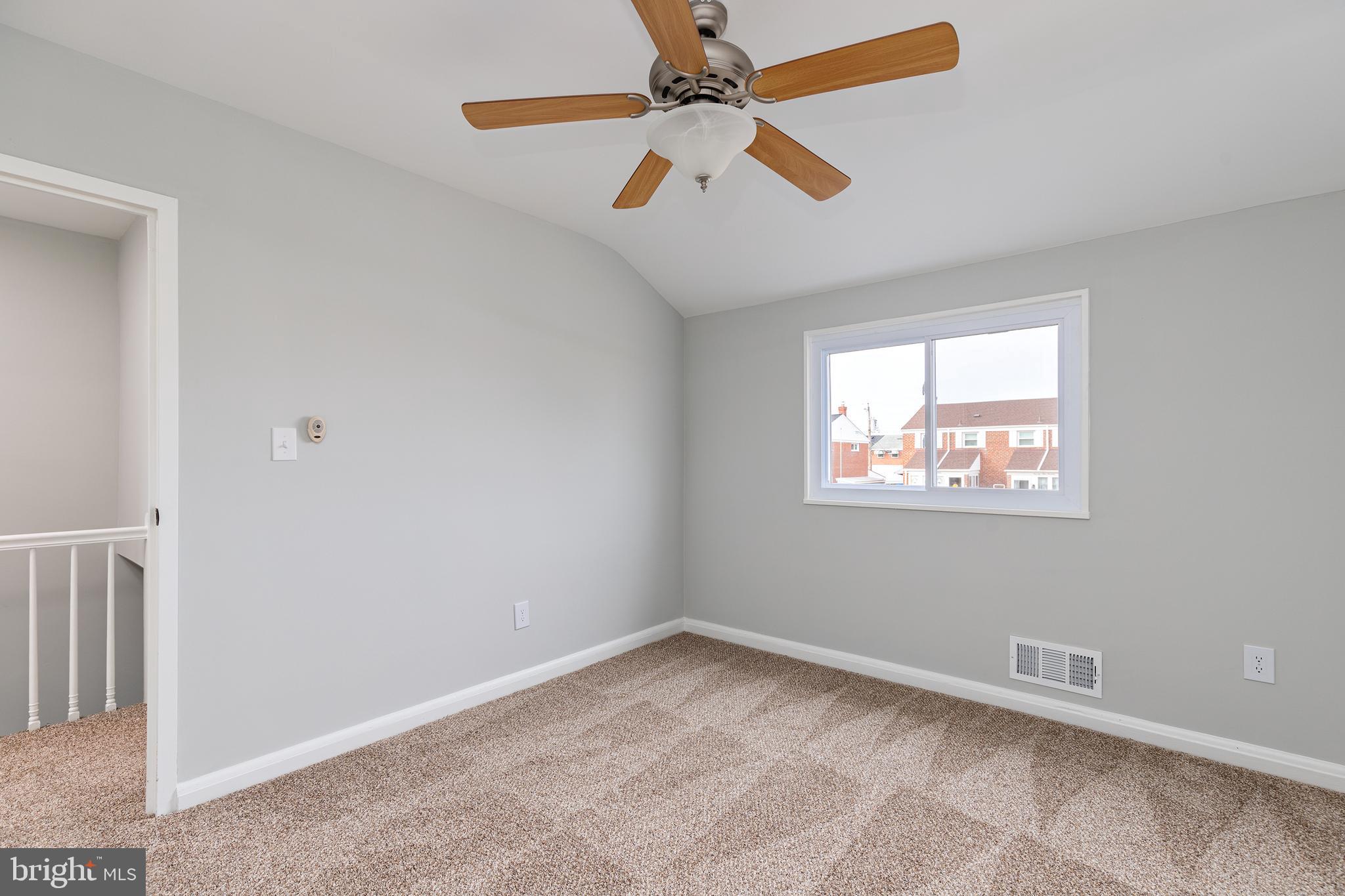 CHARLESMONT - Residential