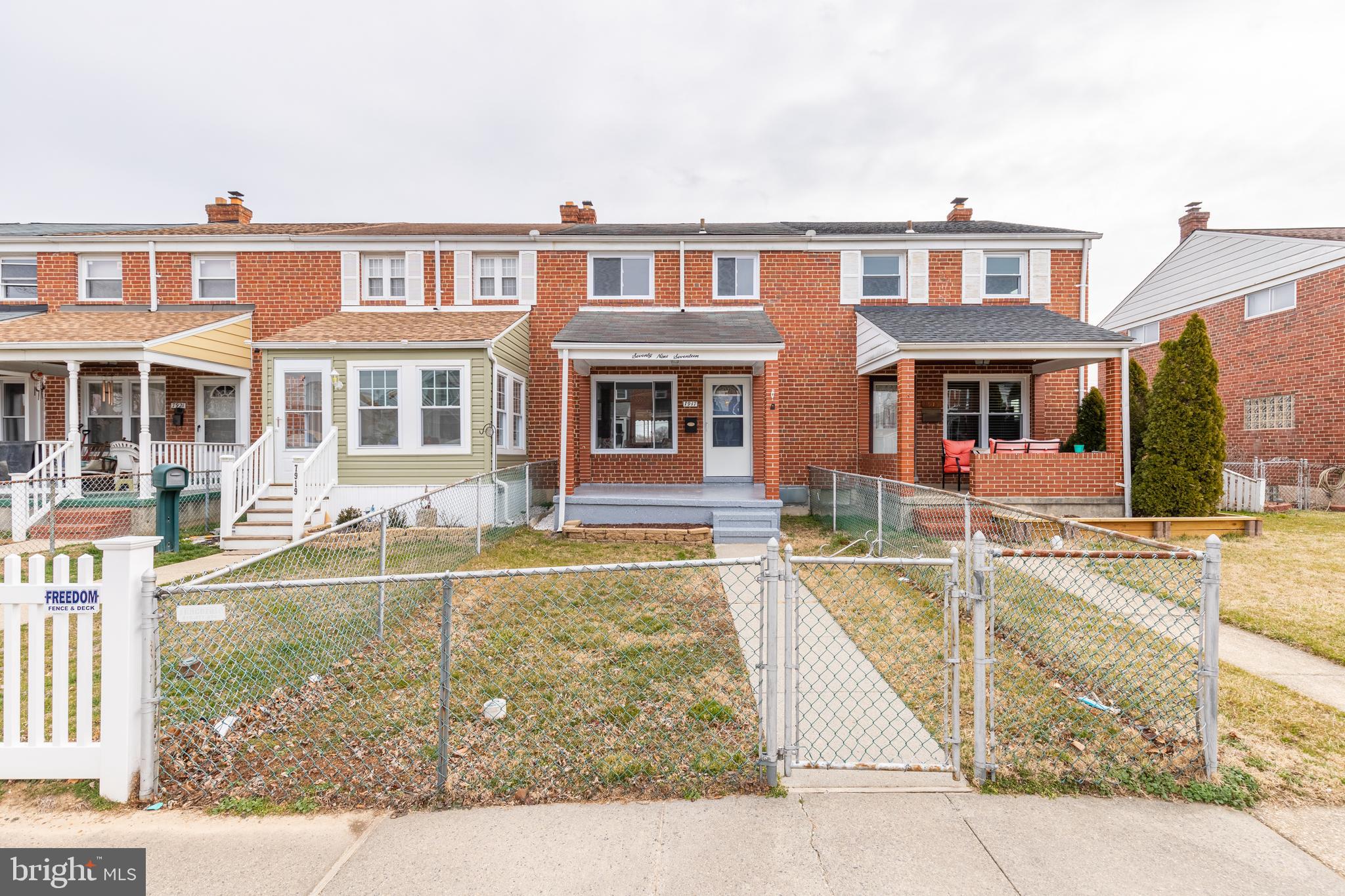 CHARLESMONT - Residential