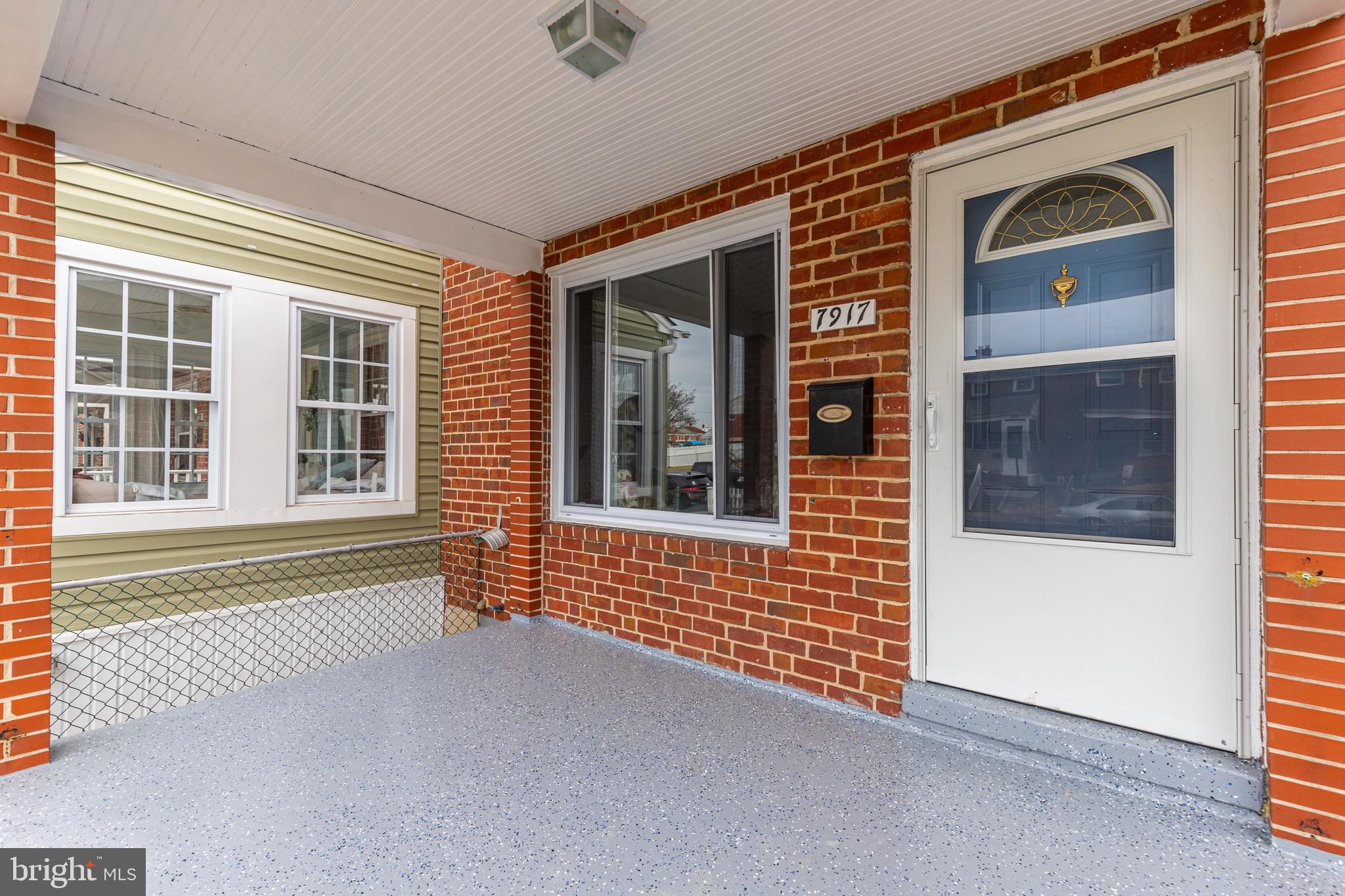 CHARLESMONT - Residential