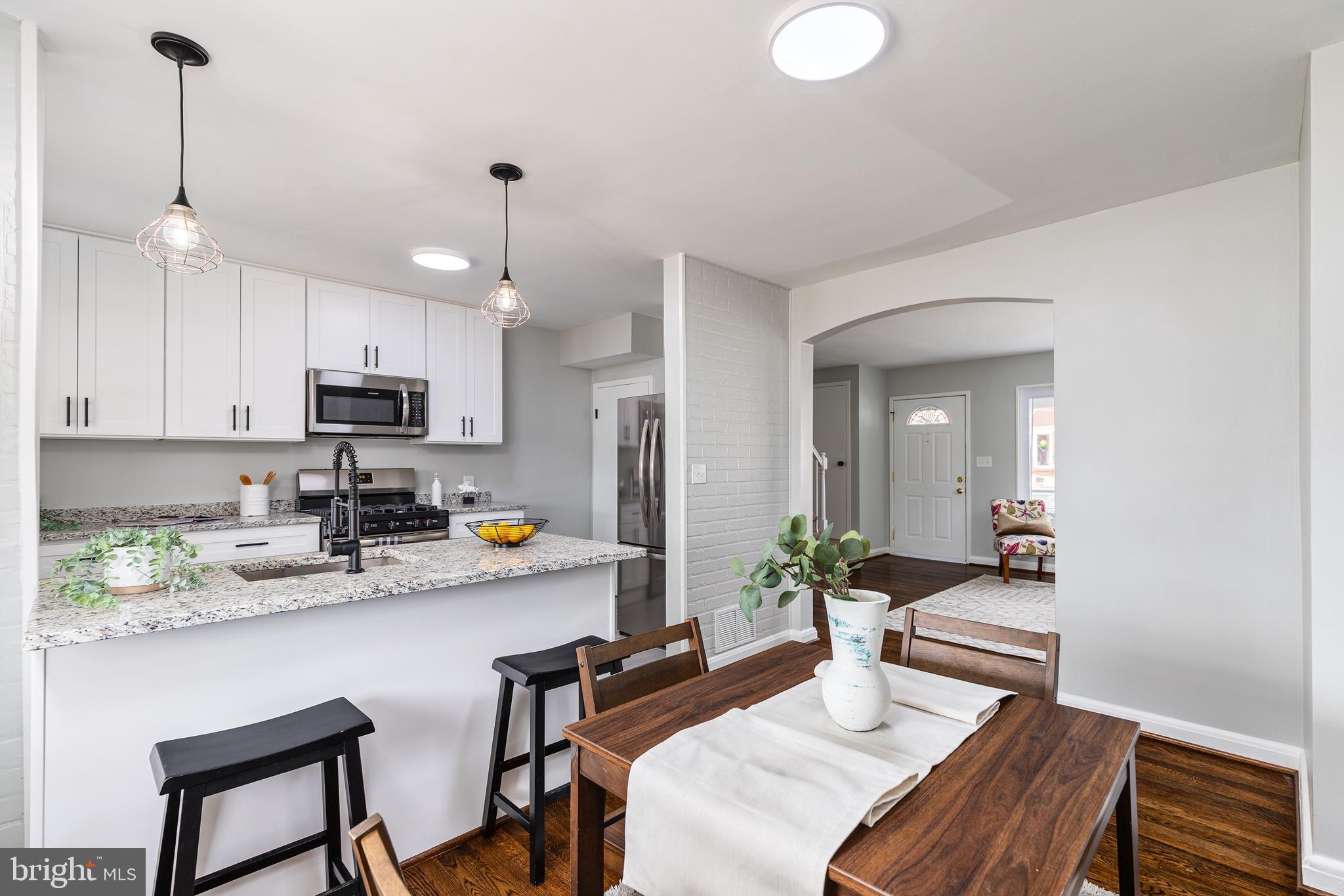 CHARLESMONT - Residential