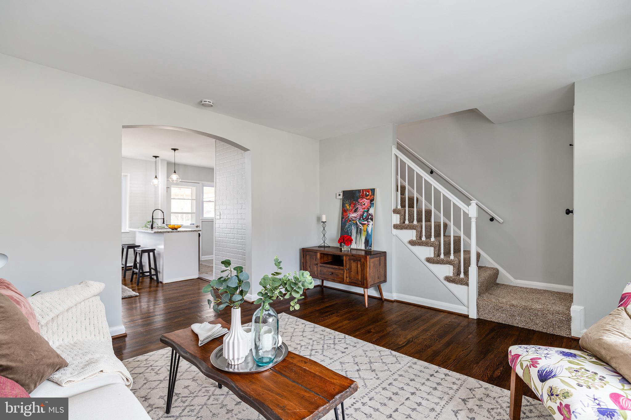 CHARLESMONT - Residential