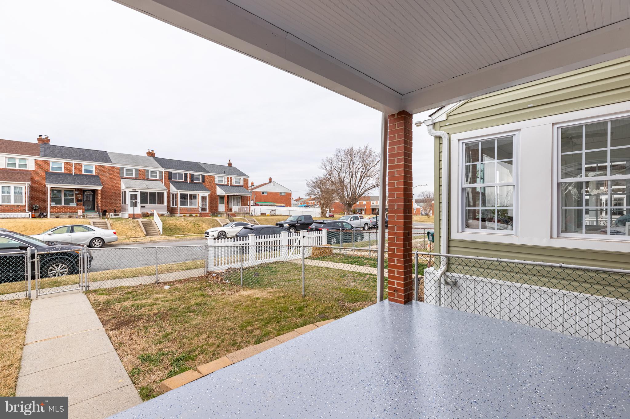 CHARLESMONT - Residential