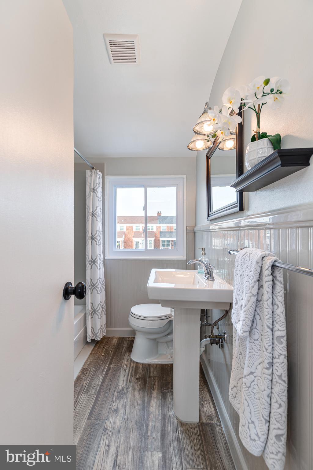 CHARLESMONT - Residential