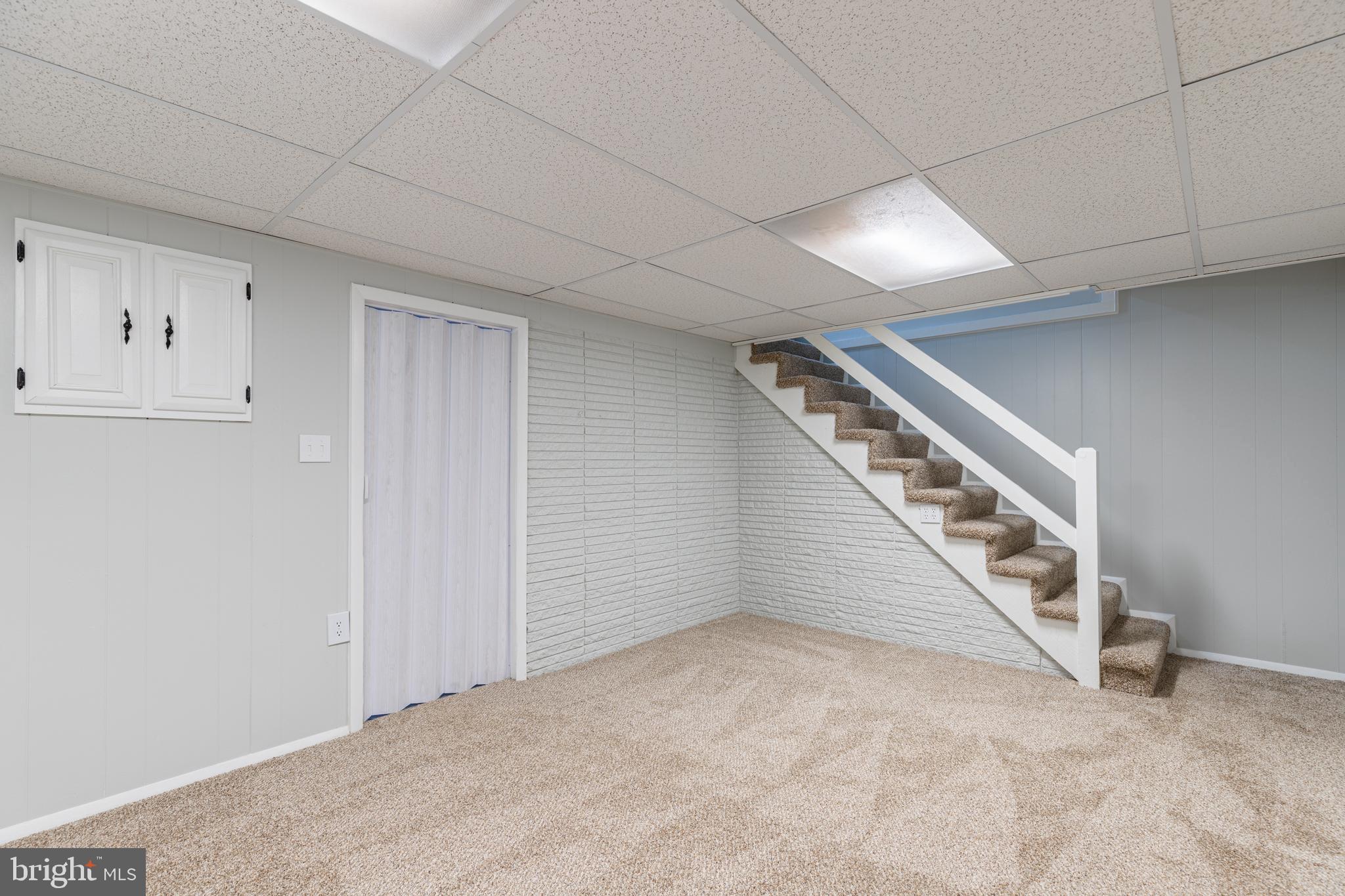 CHARLESMONT - Residential