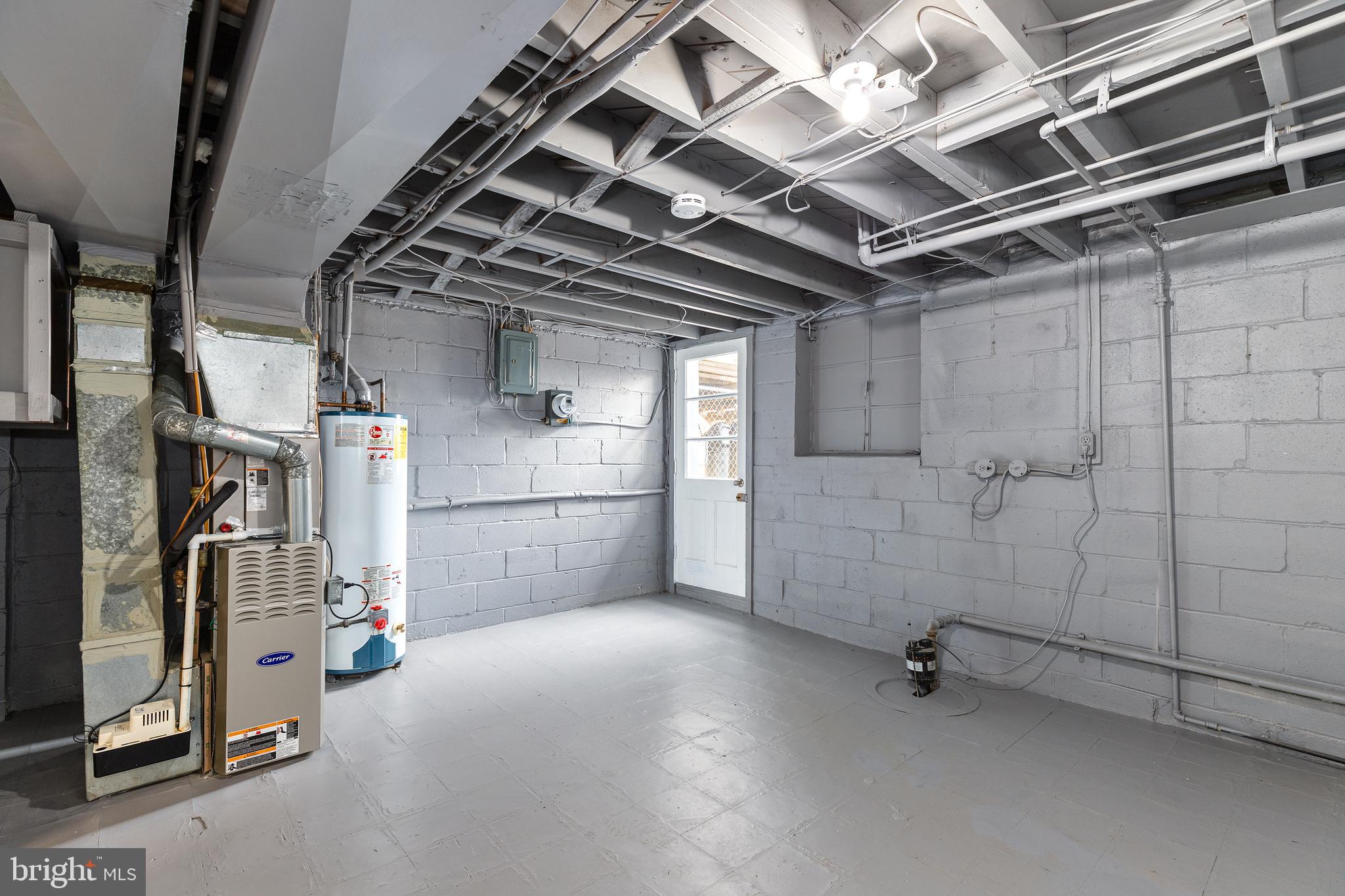 CHARLESMONT - Residential