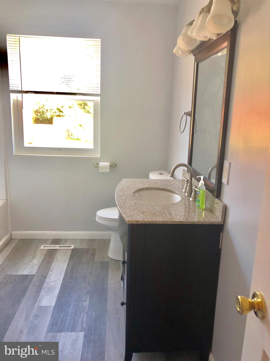 BRIGHTLEAF - Residential Lease