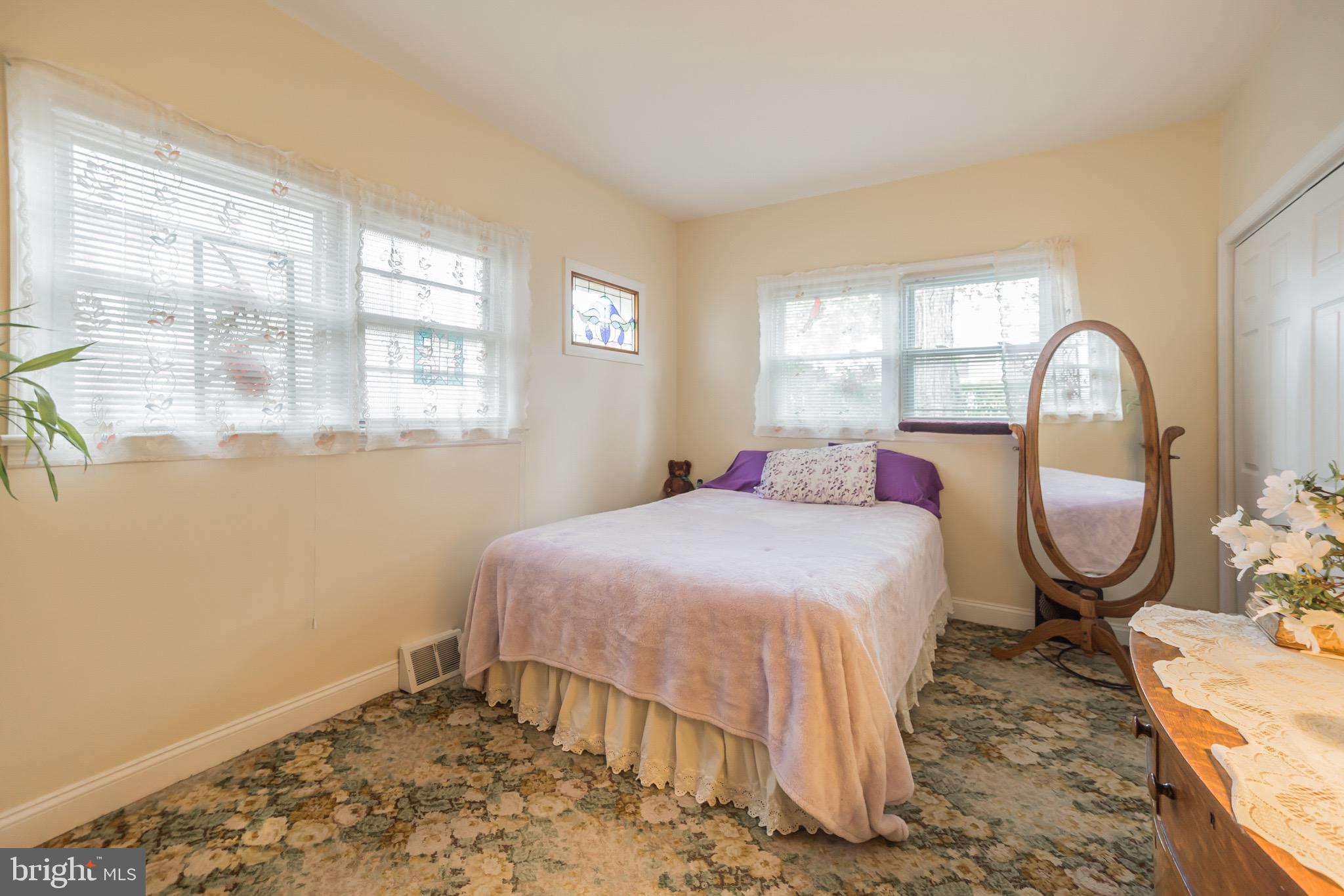 RHAWNHURST - Residential