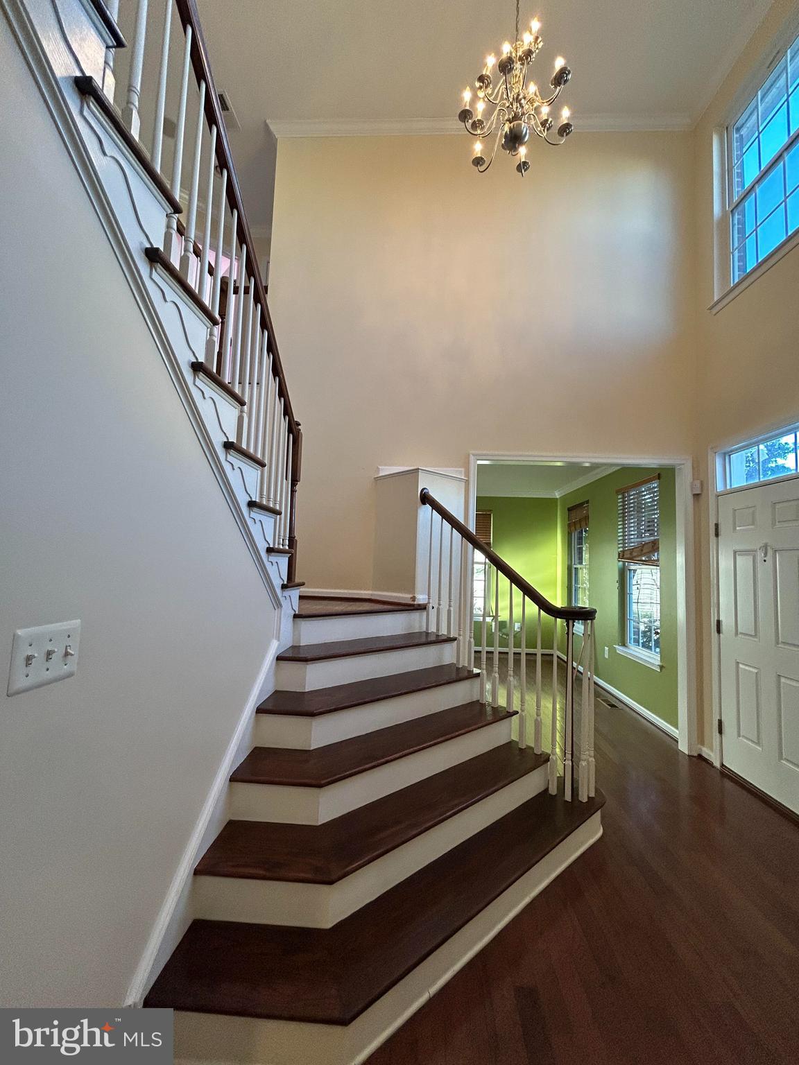 LEE'S PARKE - Residential Lease