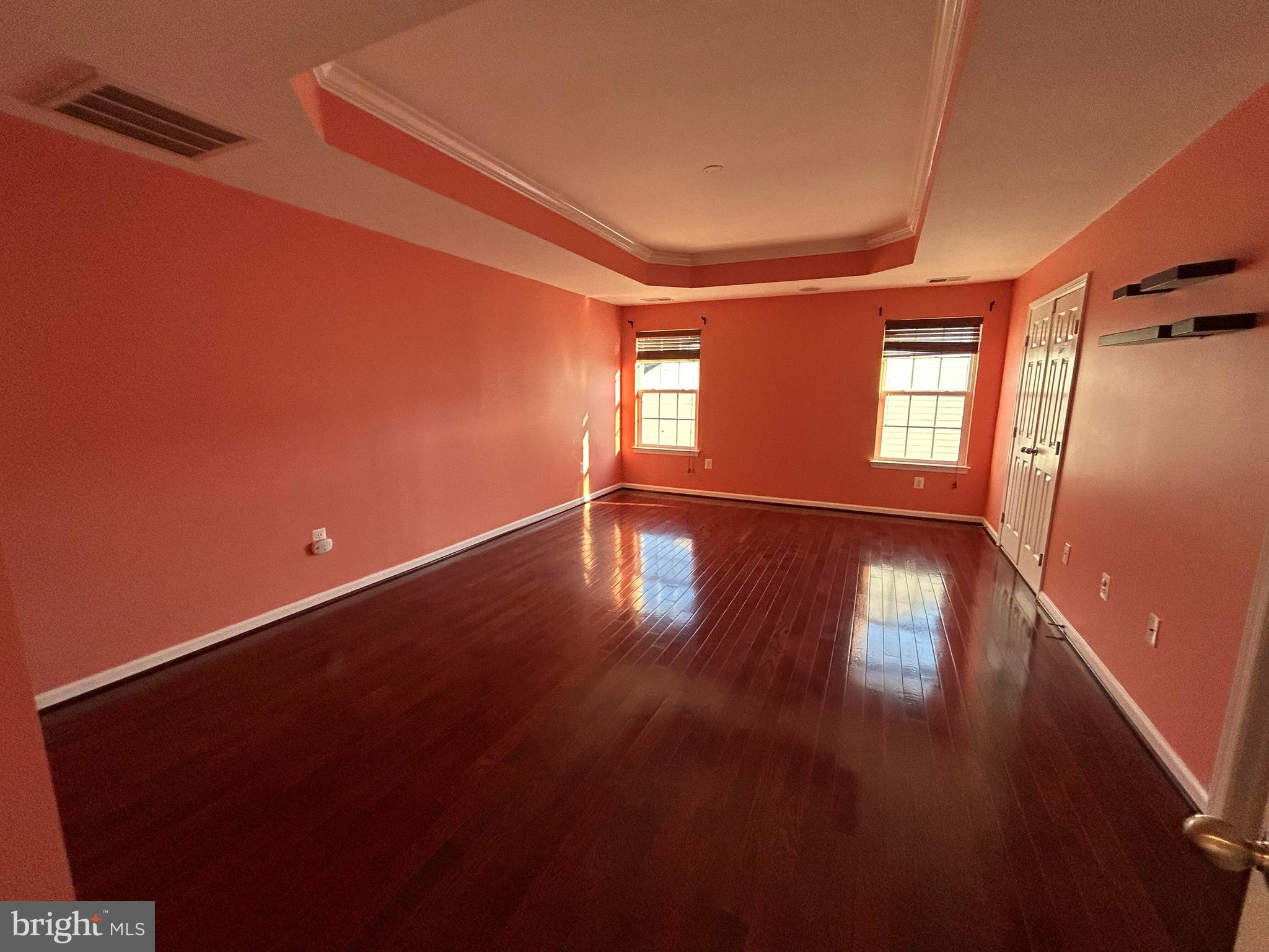 LEE'S PARKE - Residential Lease