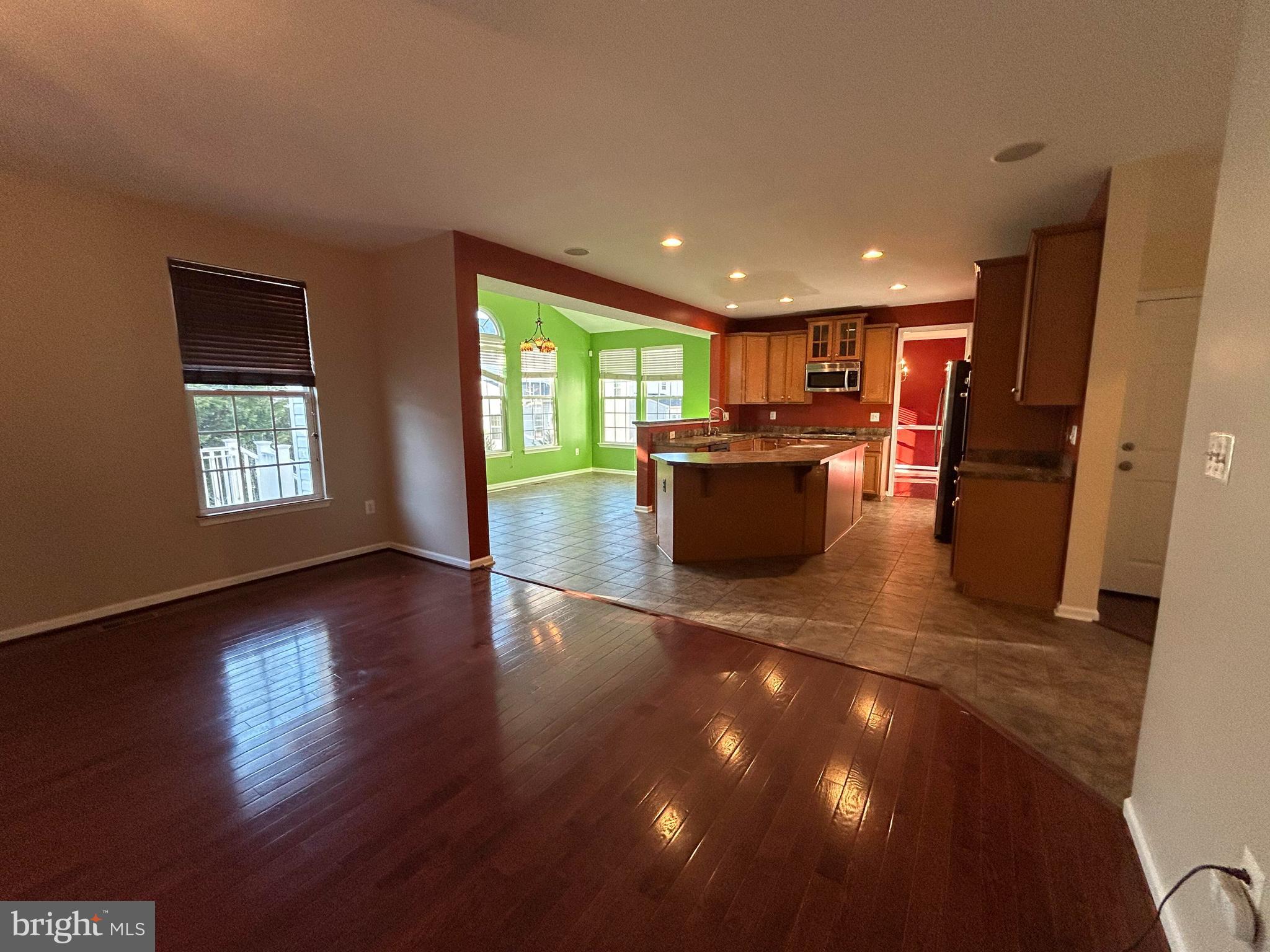 LEE'S PARKE - Residential Lease