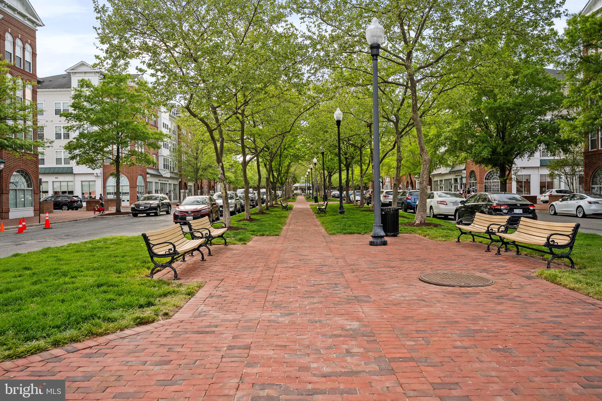 CAMERON STATION - Residential Lease