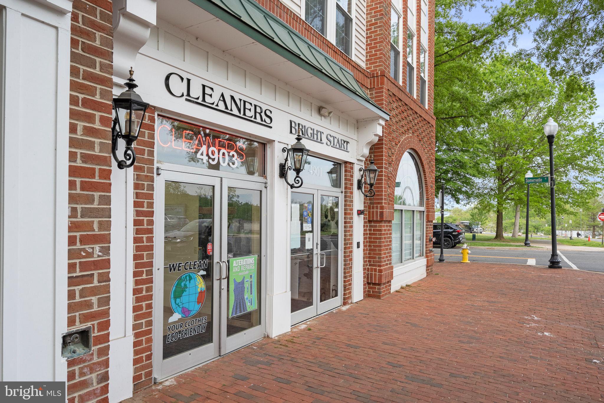 CAMERON STATION - Residential Lease