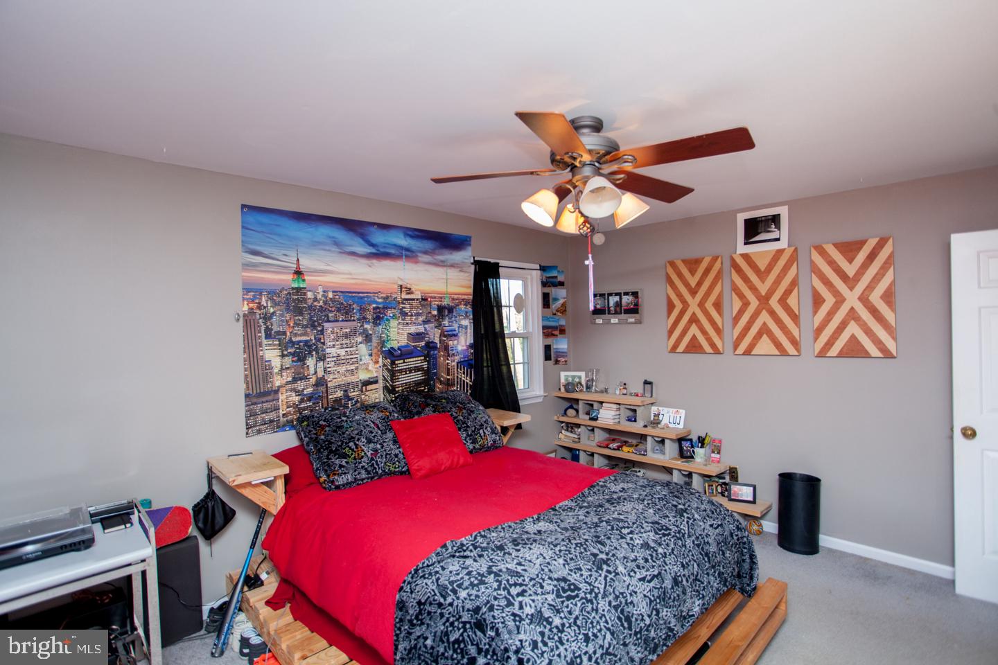 VALLEY VIEW - Residential