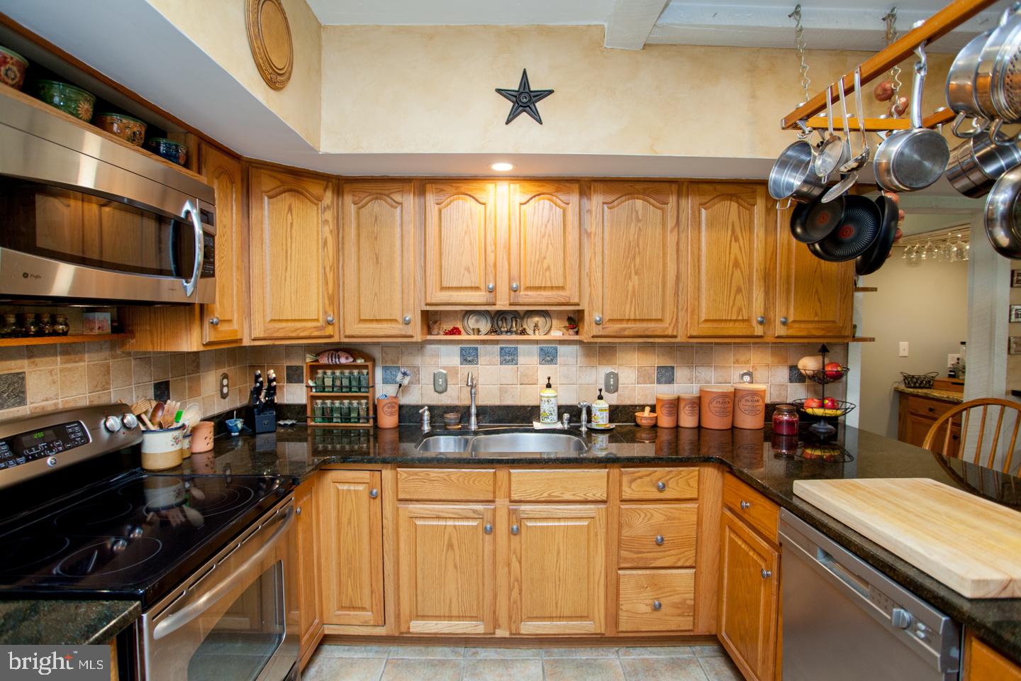 VALLEY VIEW - Residential