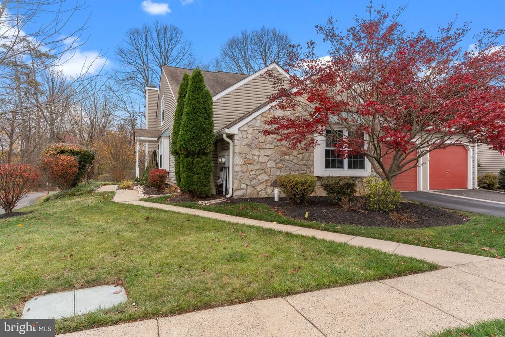 Photo of 507 Potters Court, HOLLAND, PA 18966 (MLS # PABU2109376)